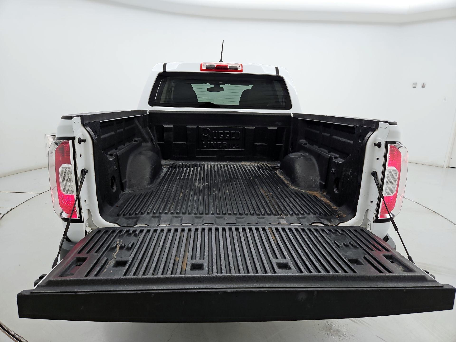 Thumbnail: 2018 GMC Canyon - 20