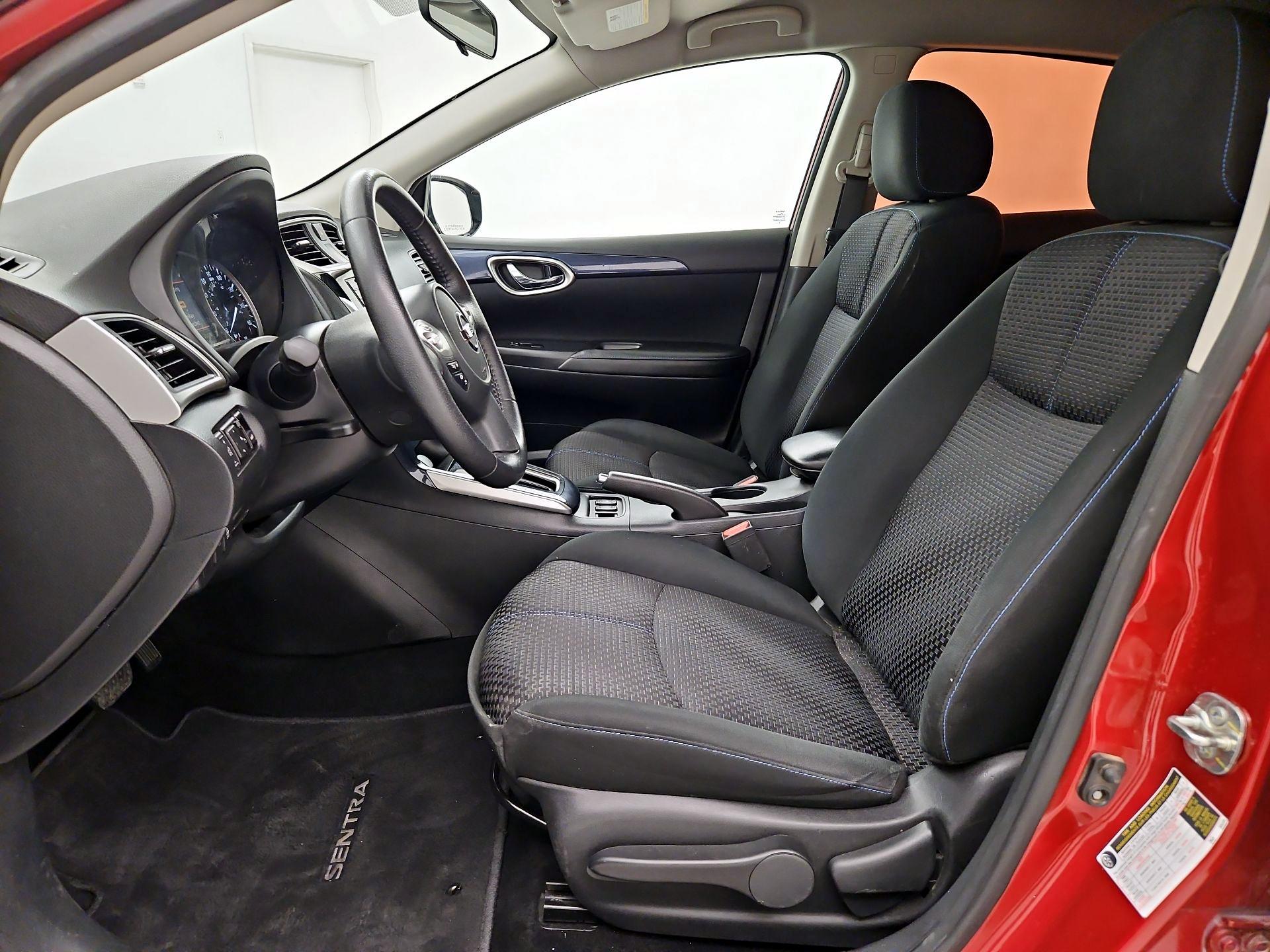 Thumbnail: 2019 Nissan Sentra - 11
