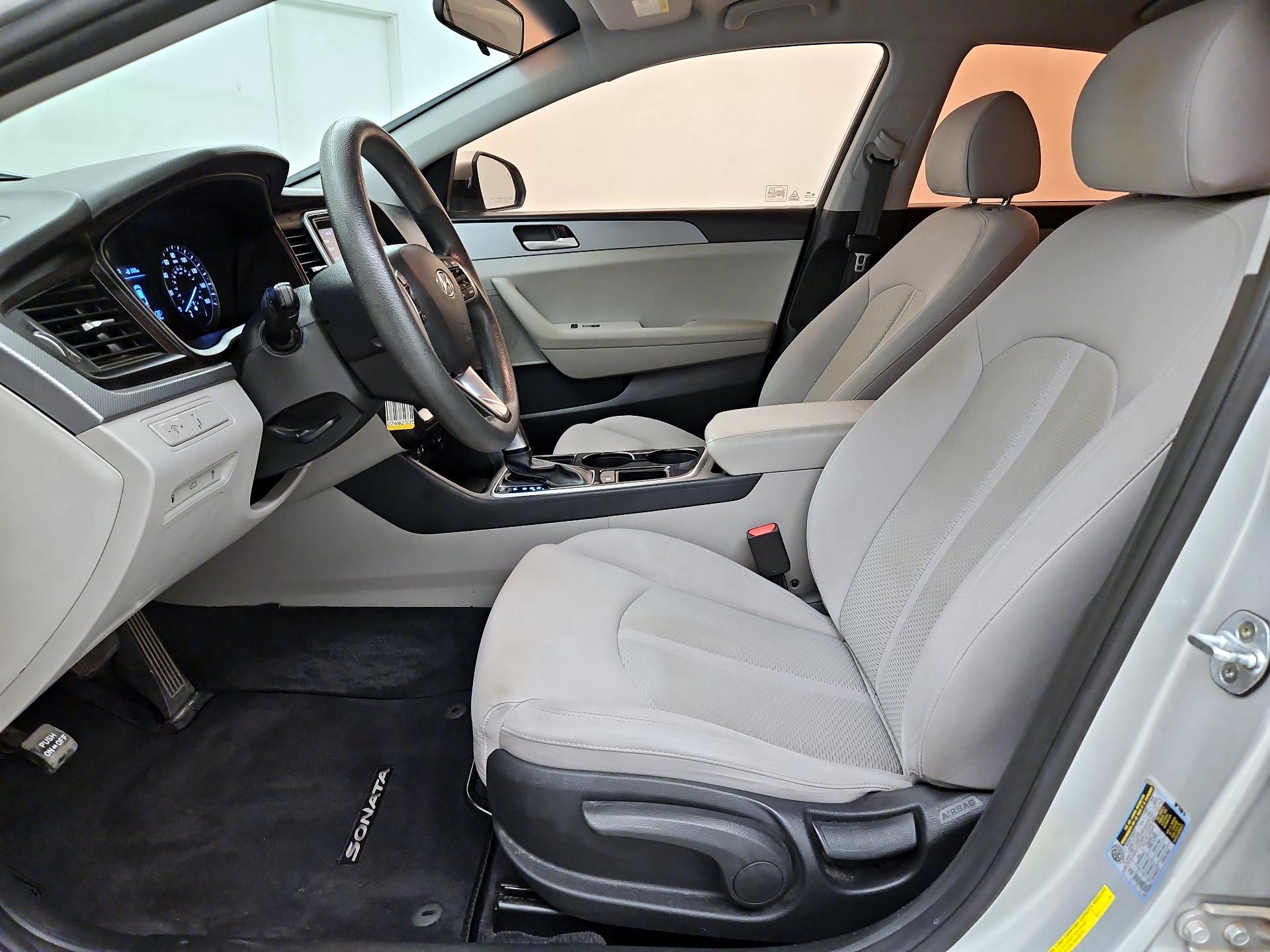 Thumbnail: 2018 Hyundai Sonata - 11