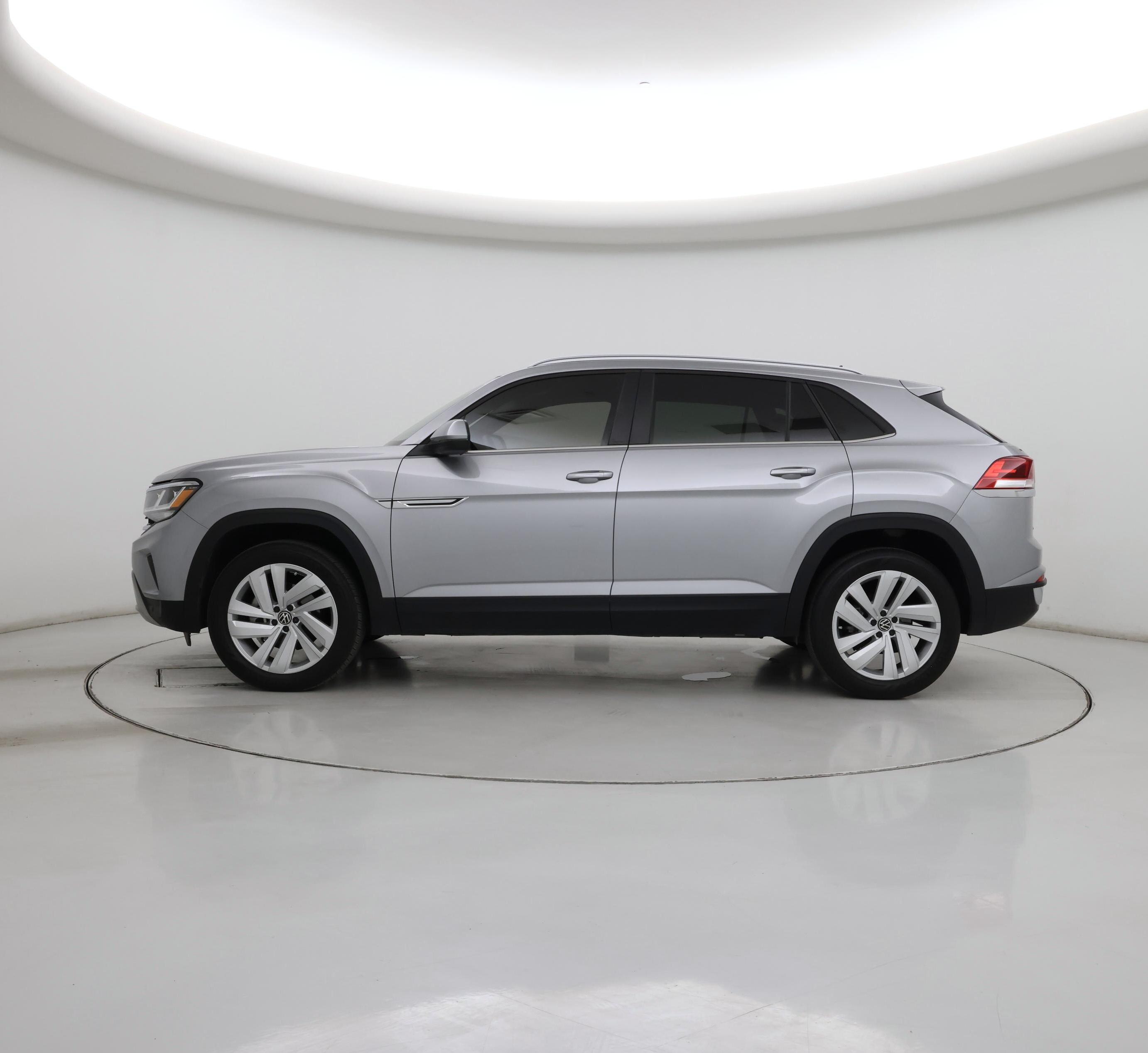 Thumbnail: 2022 Volkswagen Atlas - 3