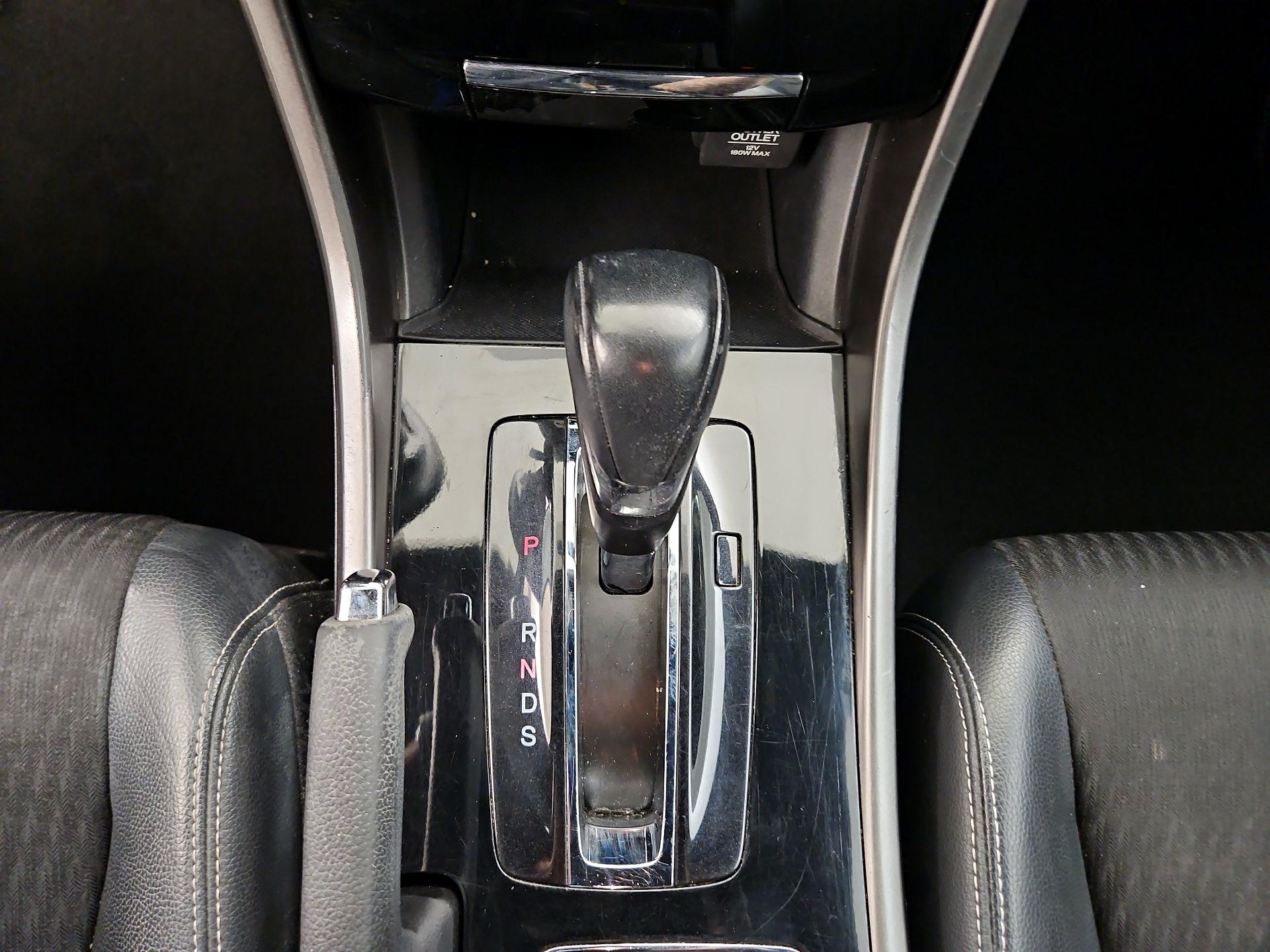 Thumbnail: 2017 Honda Accord - 17