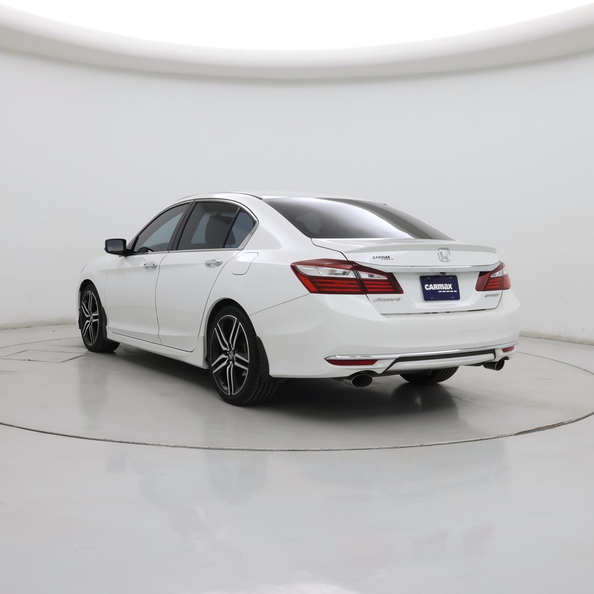 Thumbnail: 2017 Honda Accord - 2