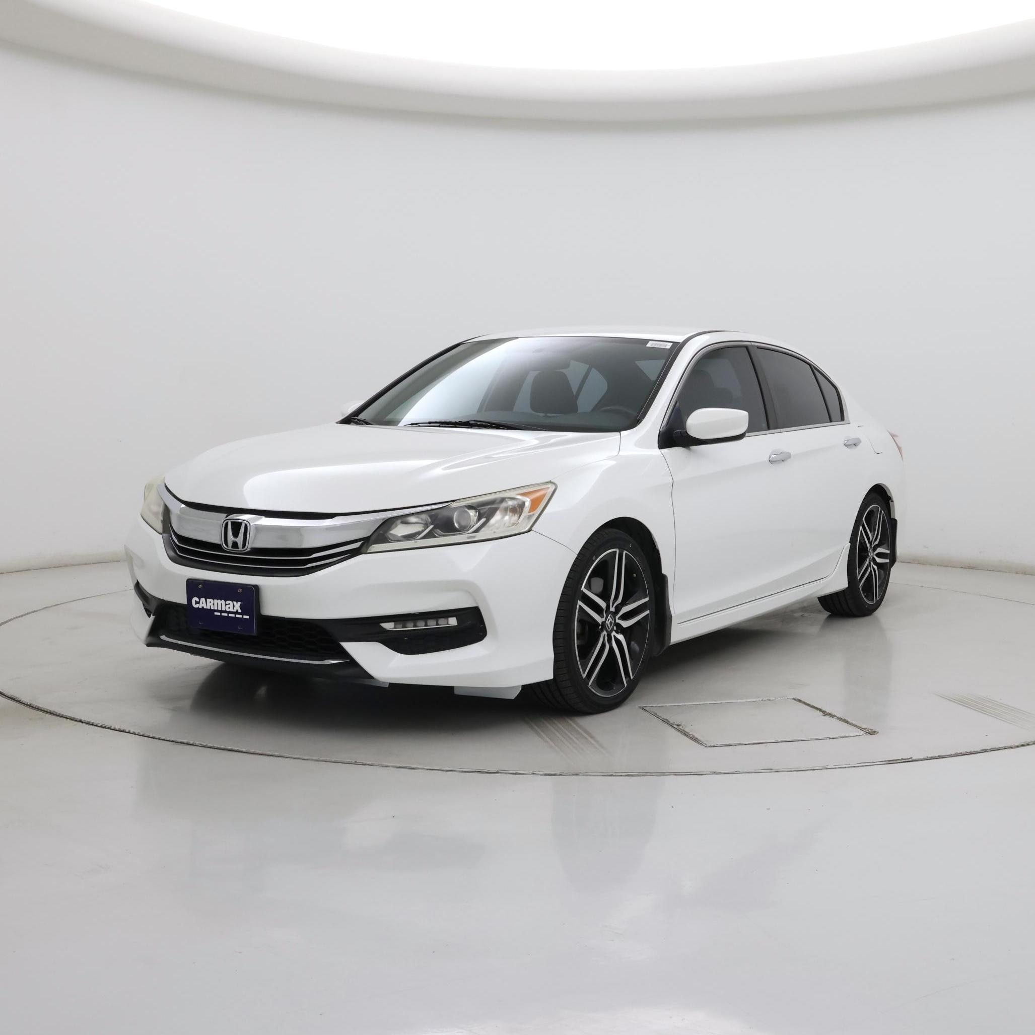 Thumbnail: 2017 Honda Accord - 4