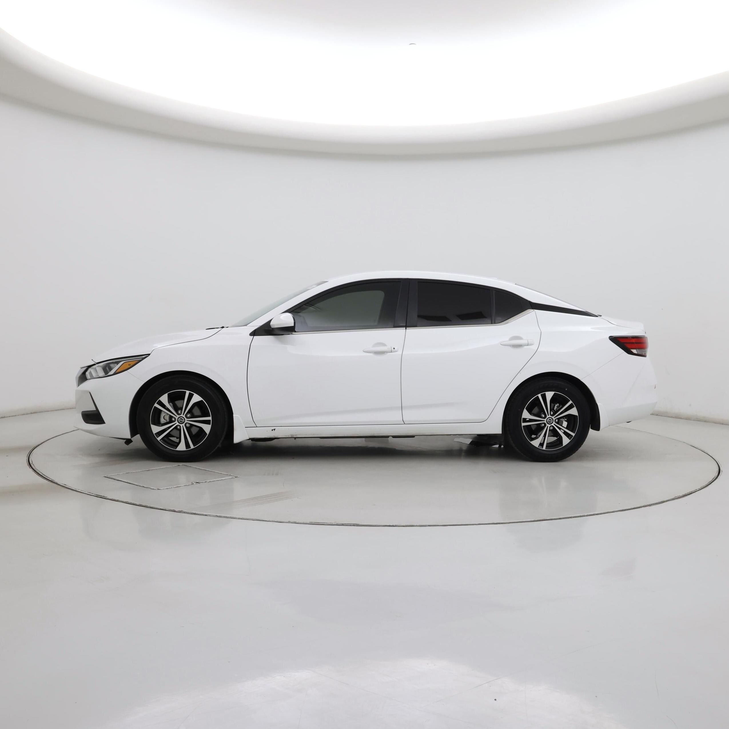 Thumbnail: 2023 Nissan Sentra - 3