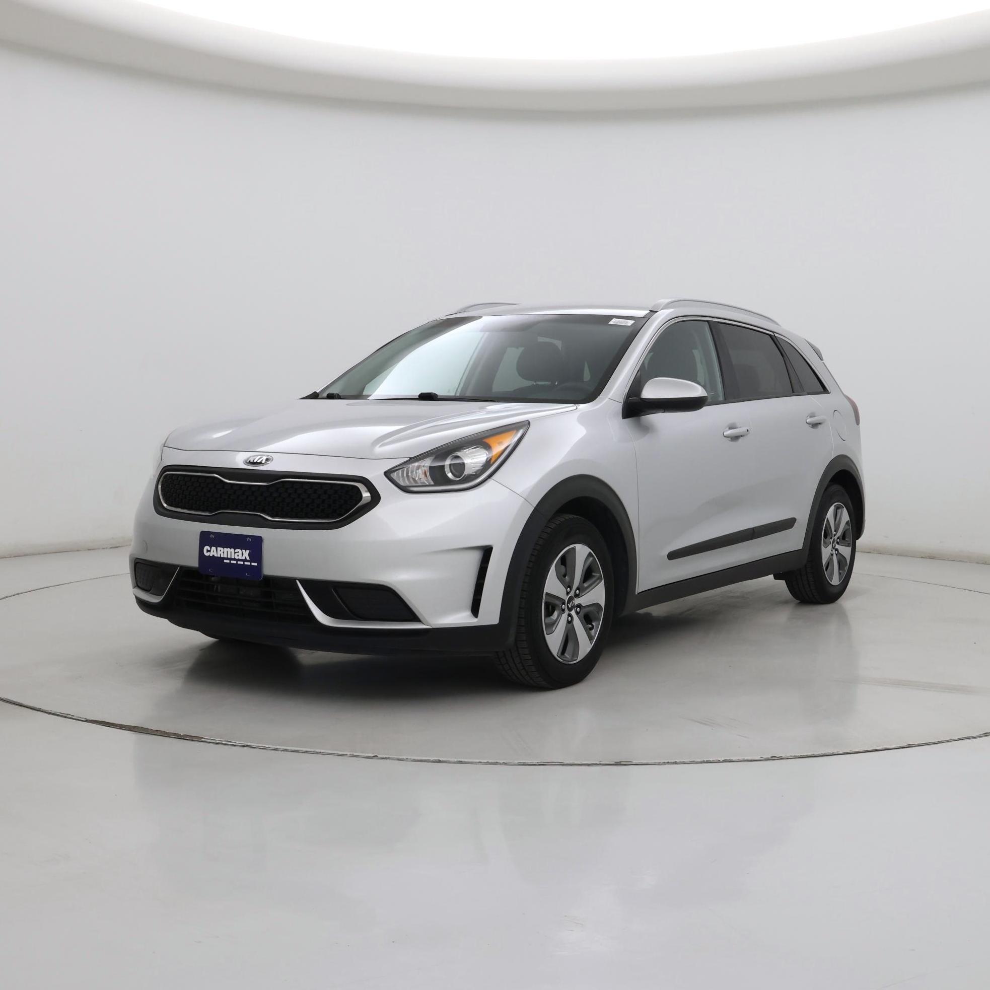 Thumbnail: 2019 Kia Niro - 4