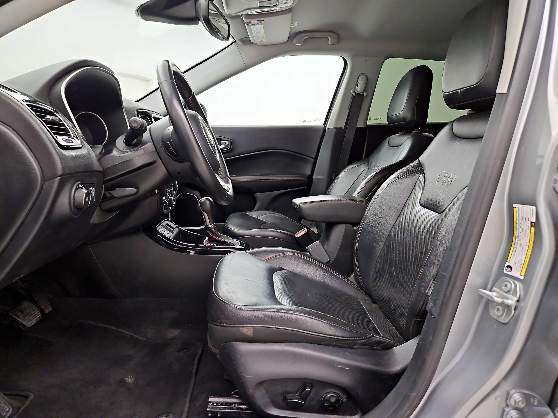 Thumbnail: 2018 Jeep Compass - 11