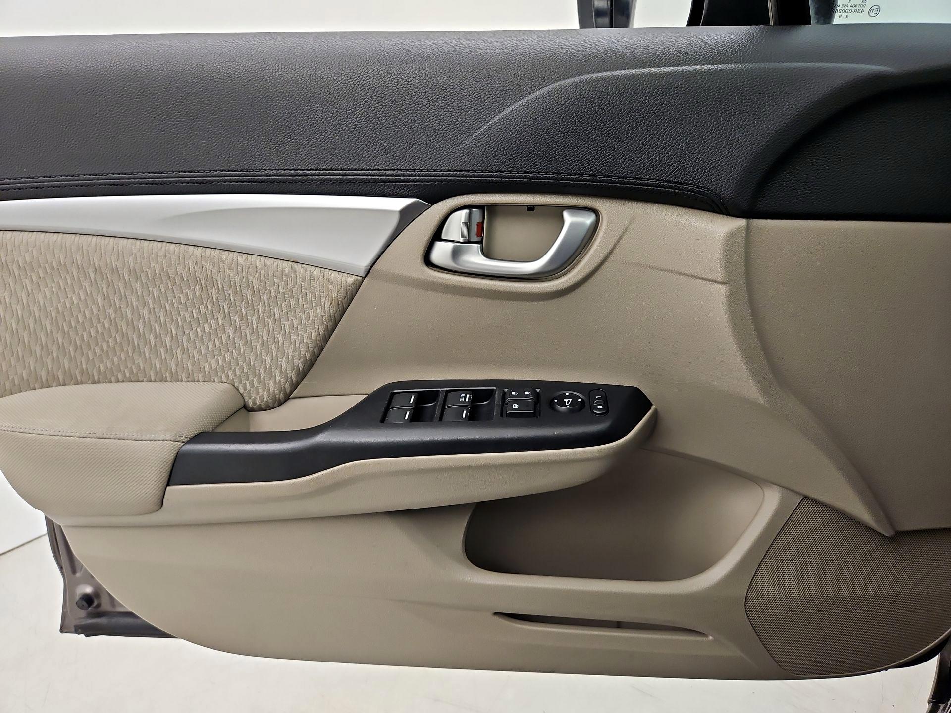Thumbnail: 2014 Honda Civic - 12