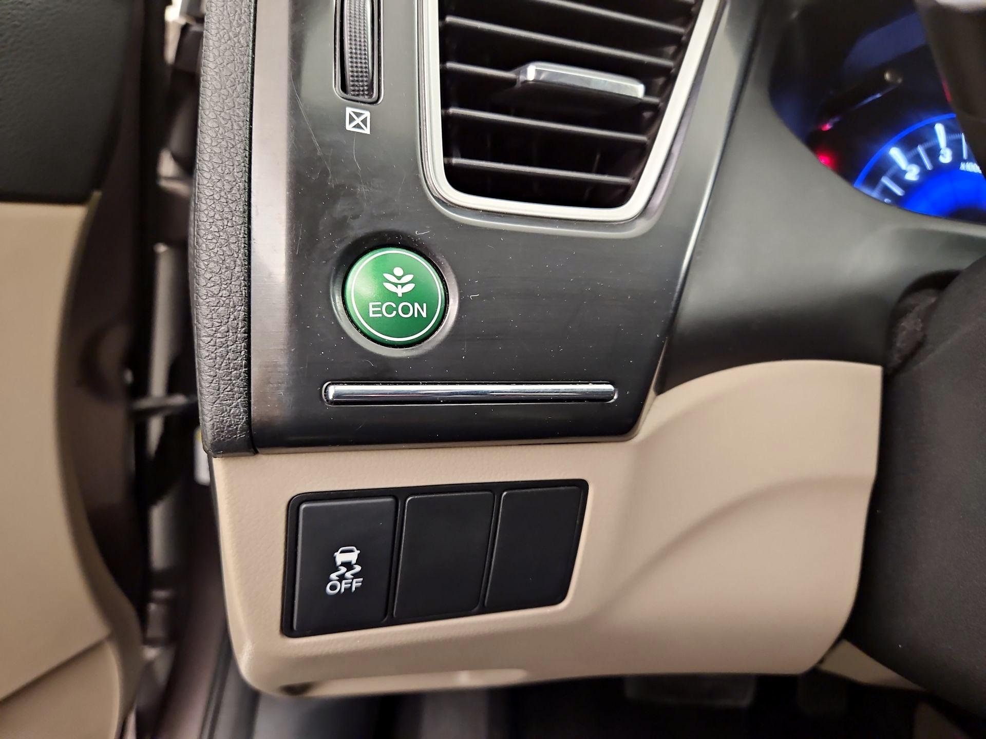 Thumbnail: 2014 Honda Civic - 13