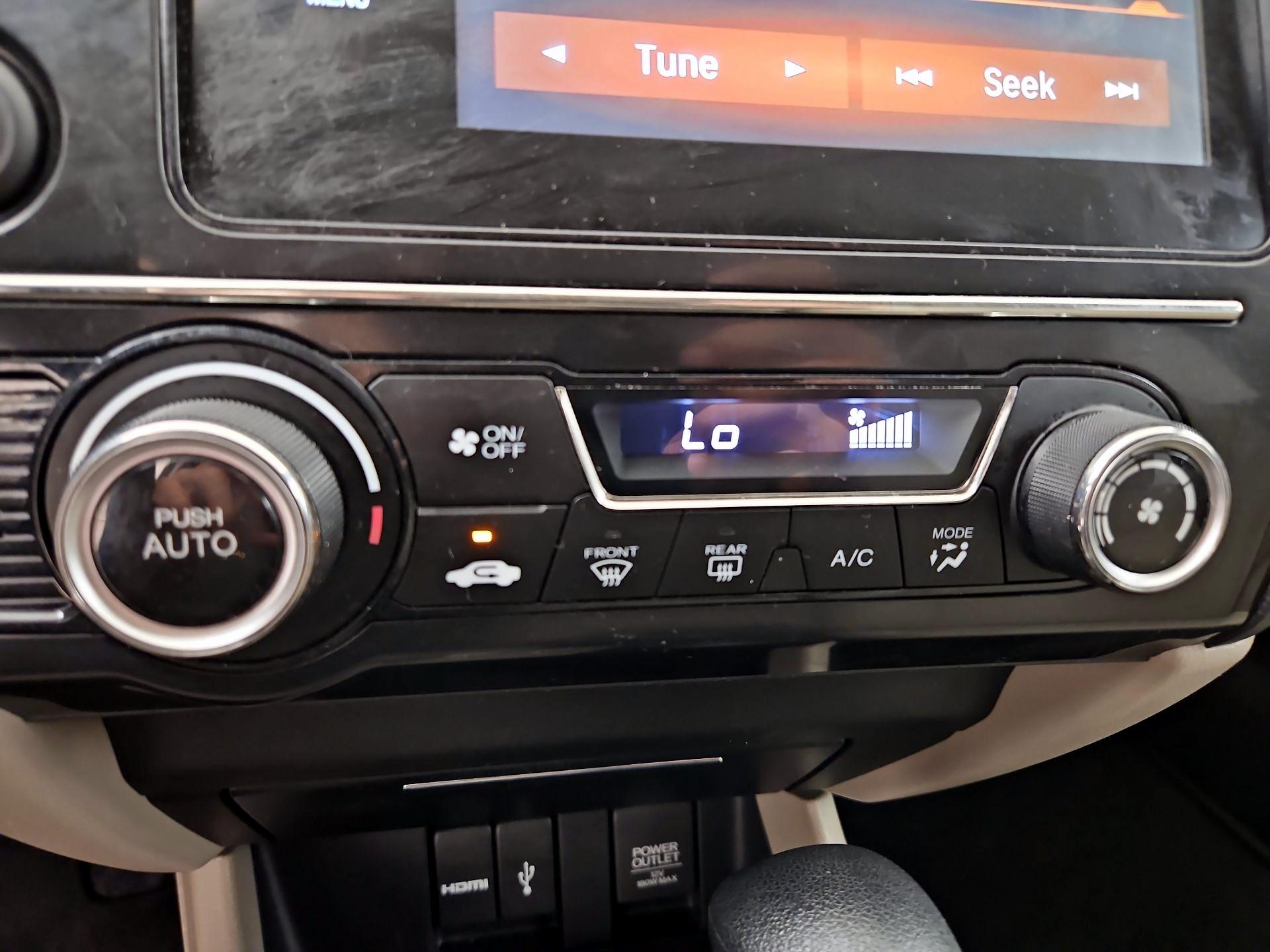 Thumbnail: 2014 Honda Civic - 16