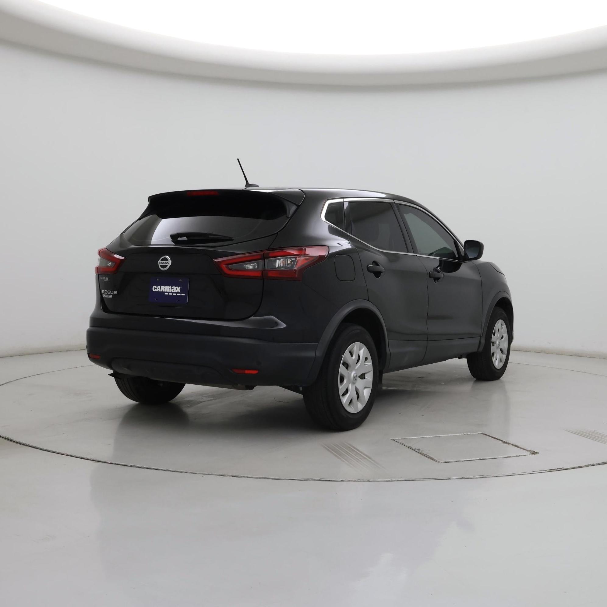 Thumbnail: 2020 Nissan Rogue Sport - 8
