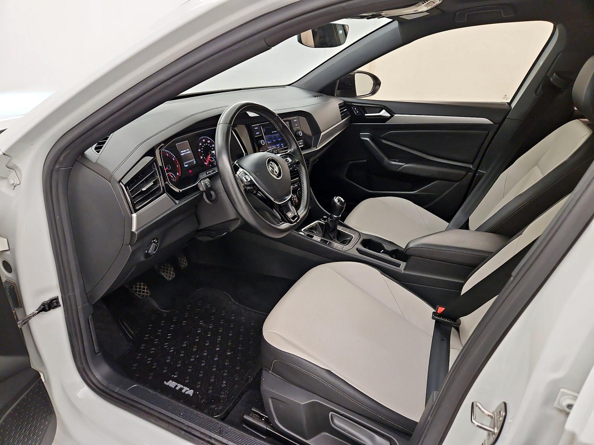 Thumbnail: 2020 Volkswagen Jetta - 11