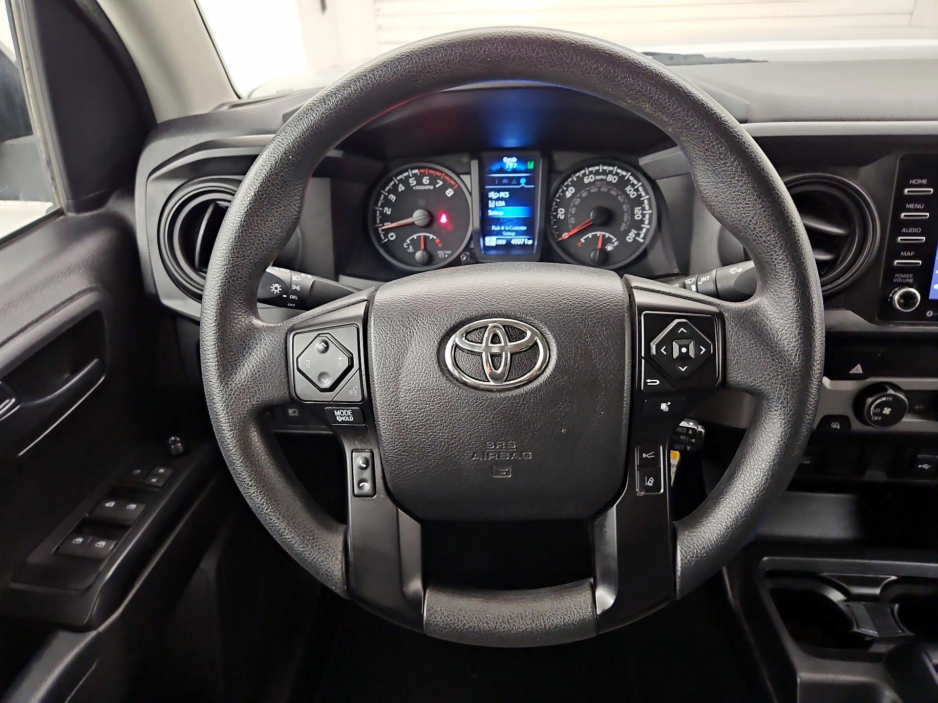 Thumbnail: 2021 Toyota Tacoma - 10