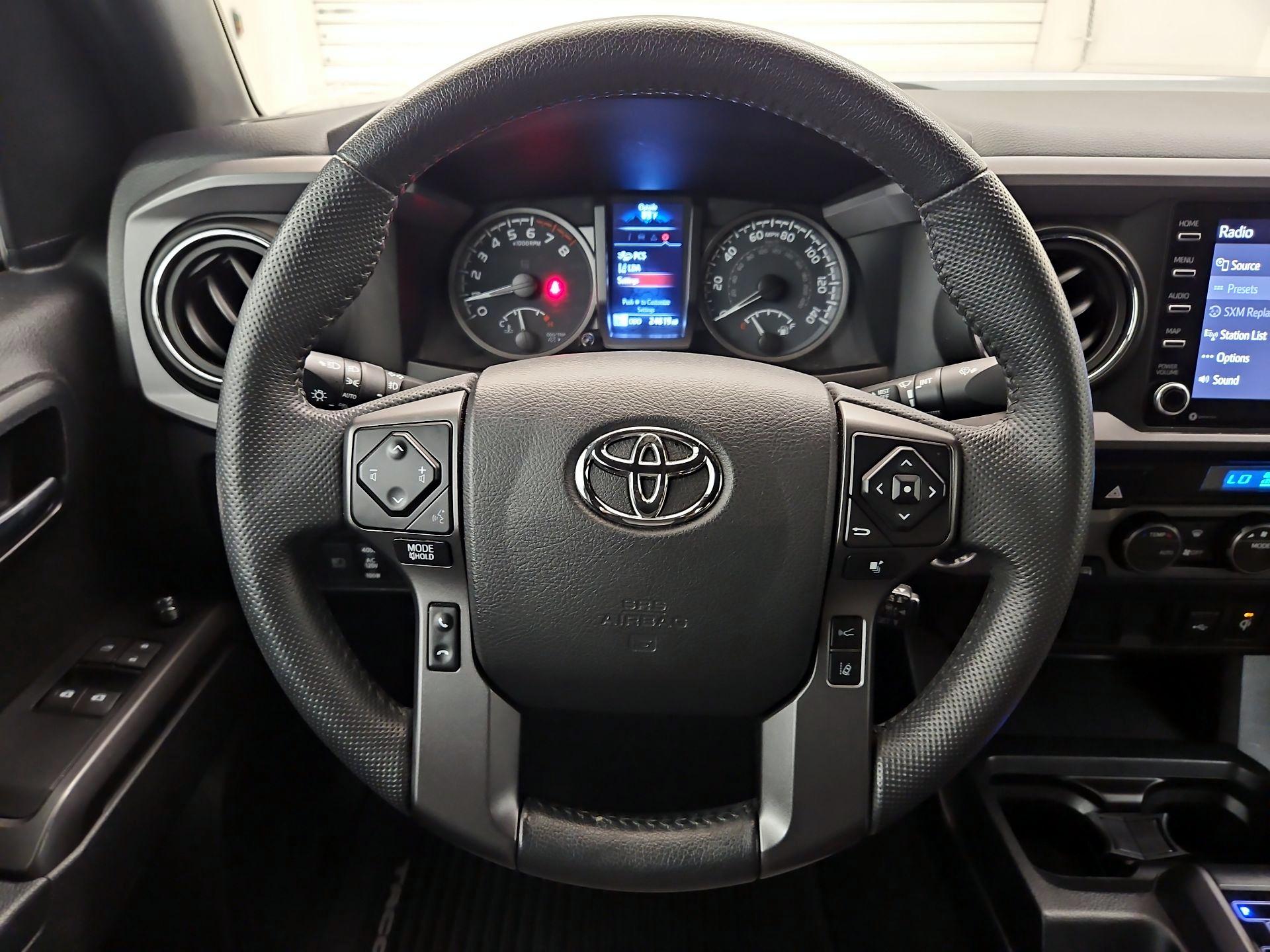 Thumbnail: 2021 Toyota Tacoma - 10