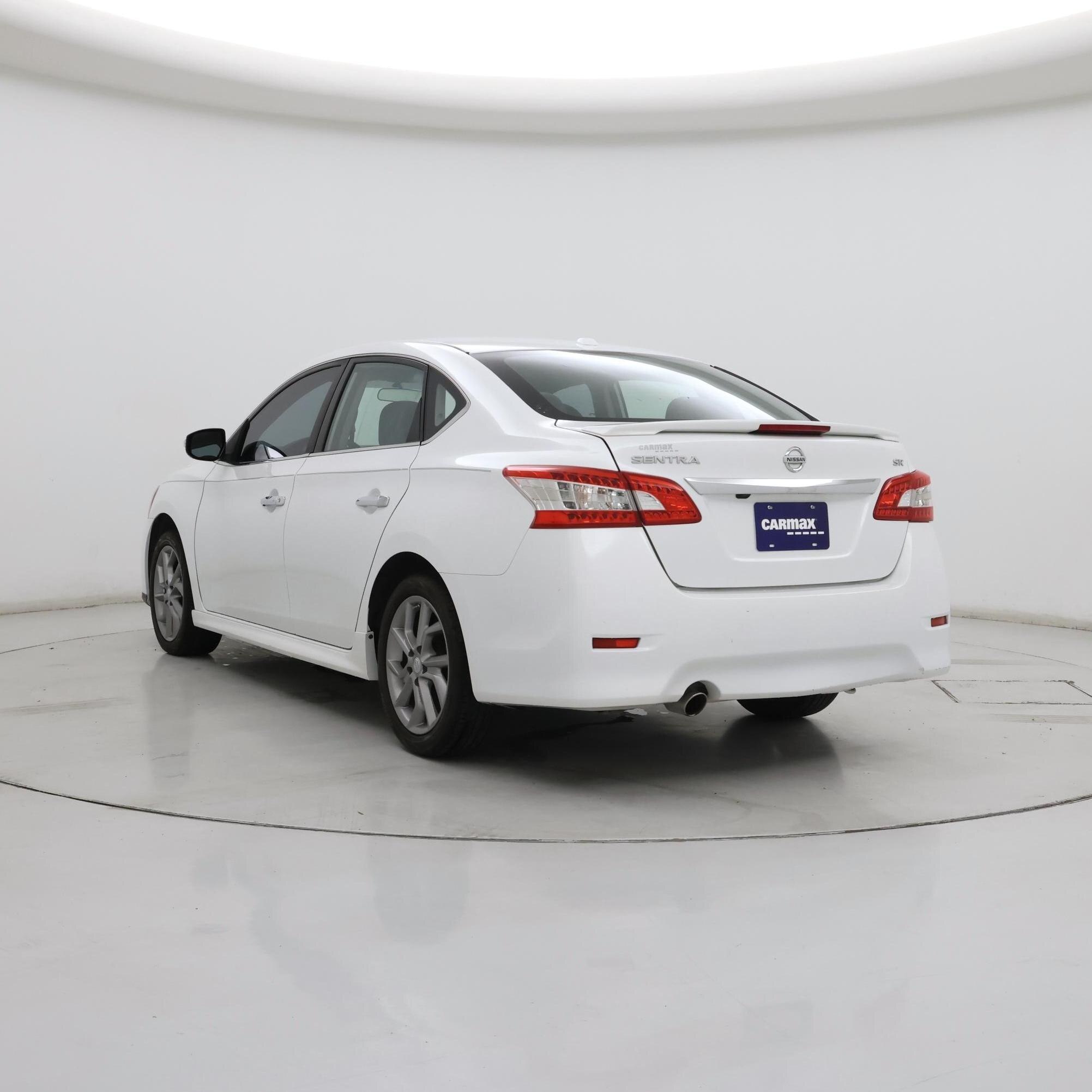 Thumbnail: 2015 Nissan Sentra - 2