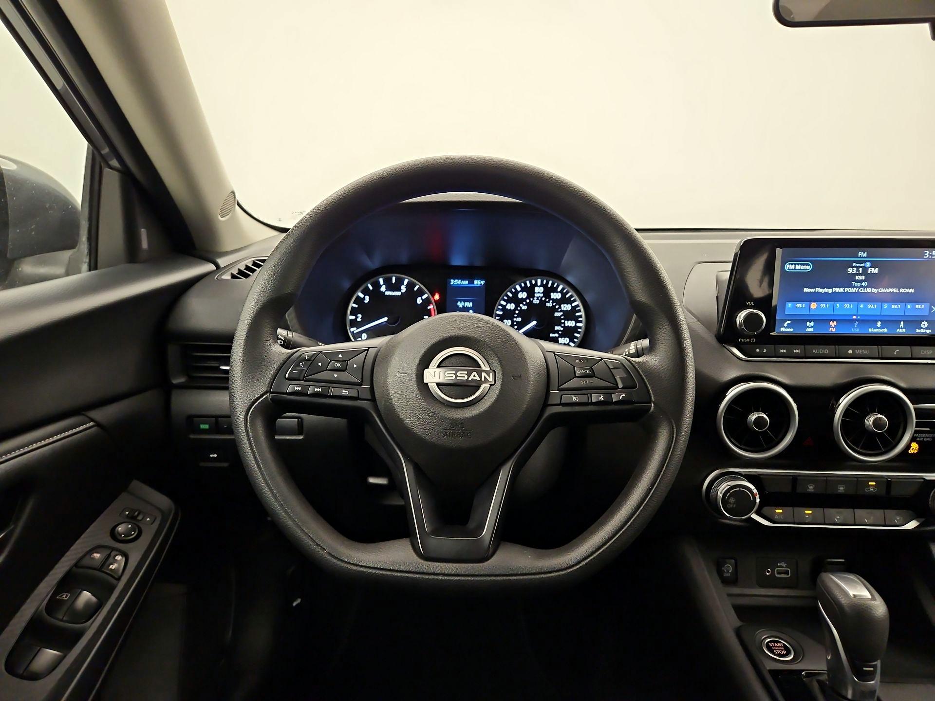 Thumbnail: 2024 Nissan Sentra - 10
