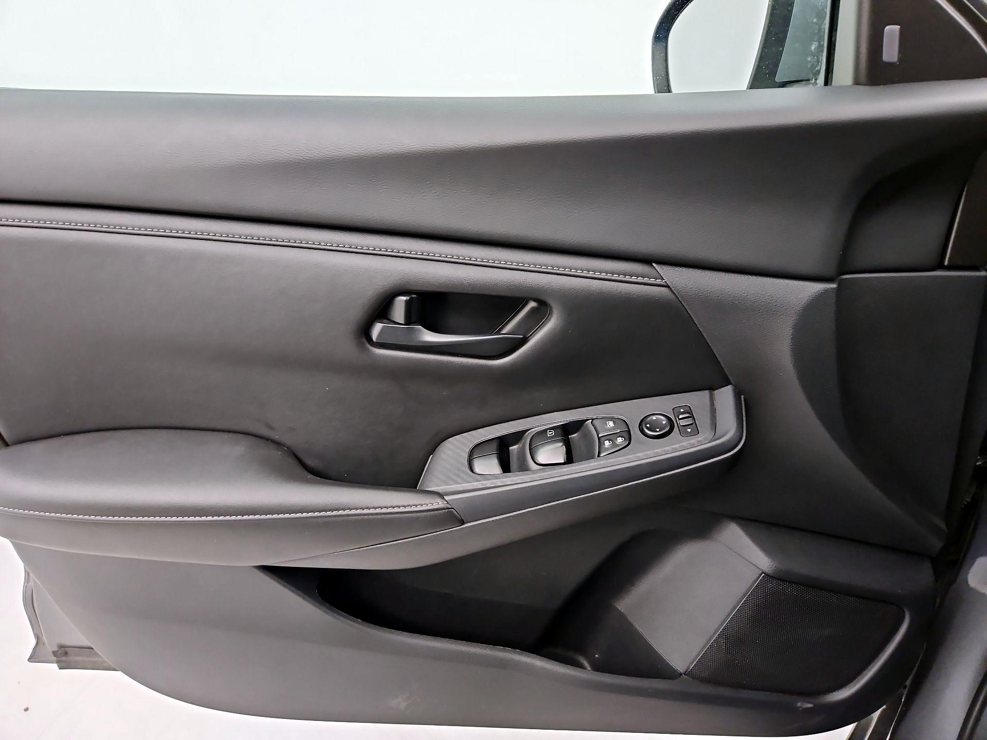 Thumbnail: 2024 Nissan Sentra - 12
