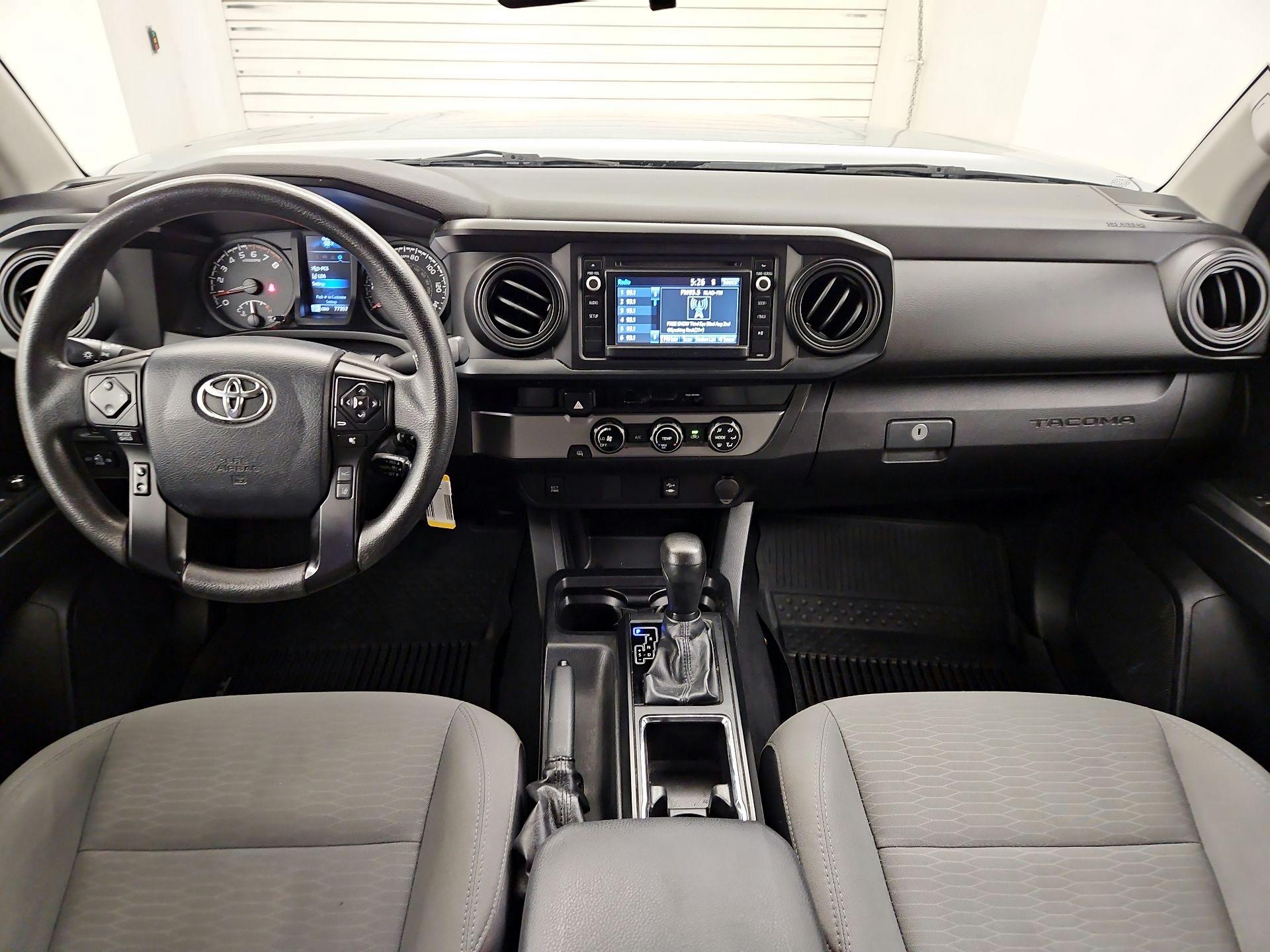 Thumbnail: 2018 Toyota Tacoma - 9
