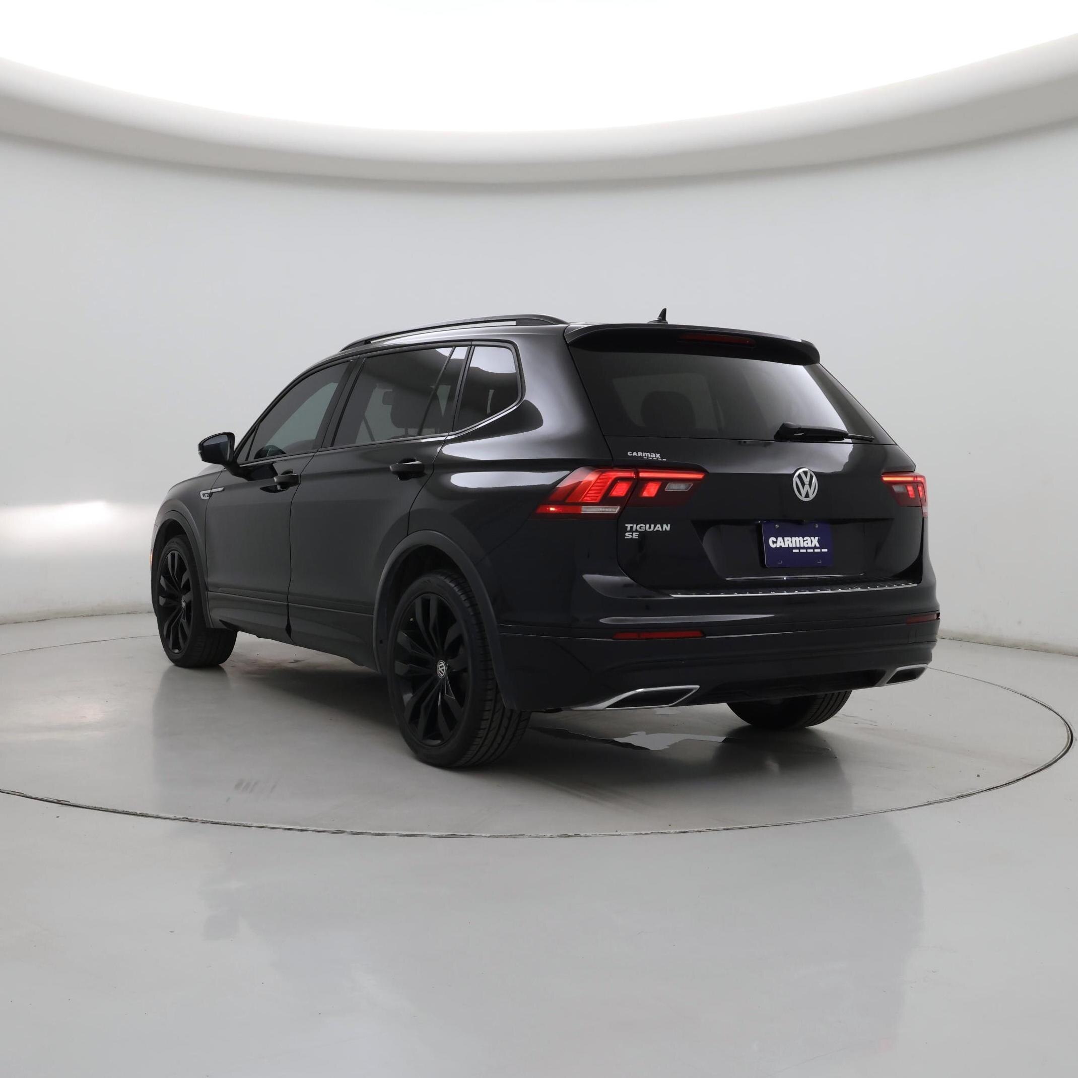 Thumbnail: 2021 Volkswagen Tiguan - 2