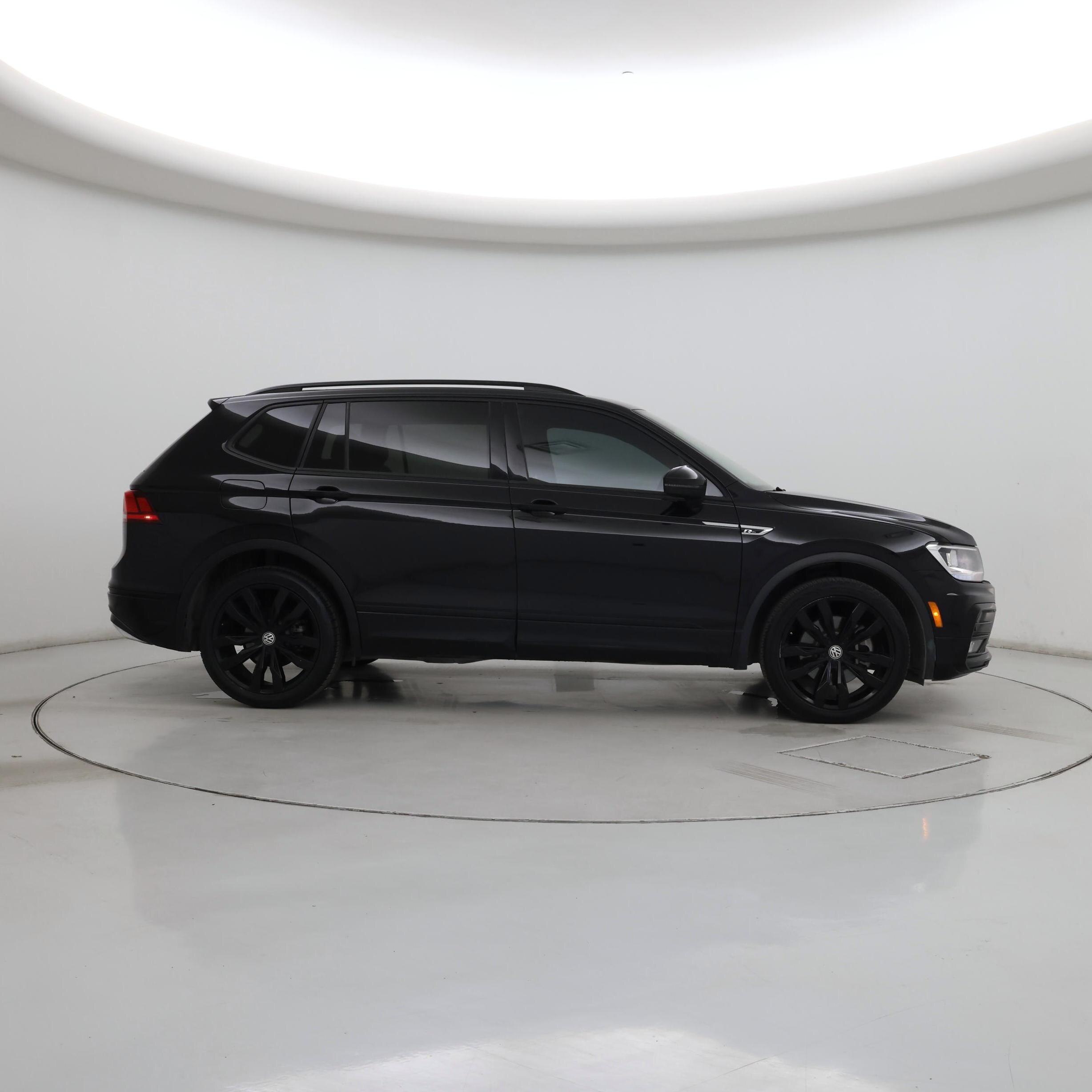 Thumbnail: 2021 Volkswagen Tiguan - 7