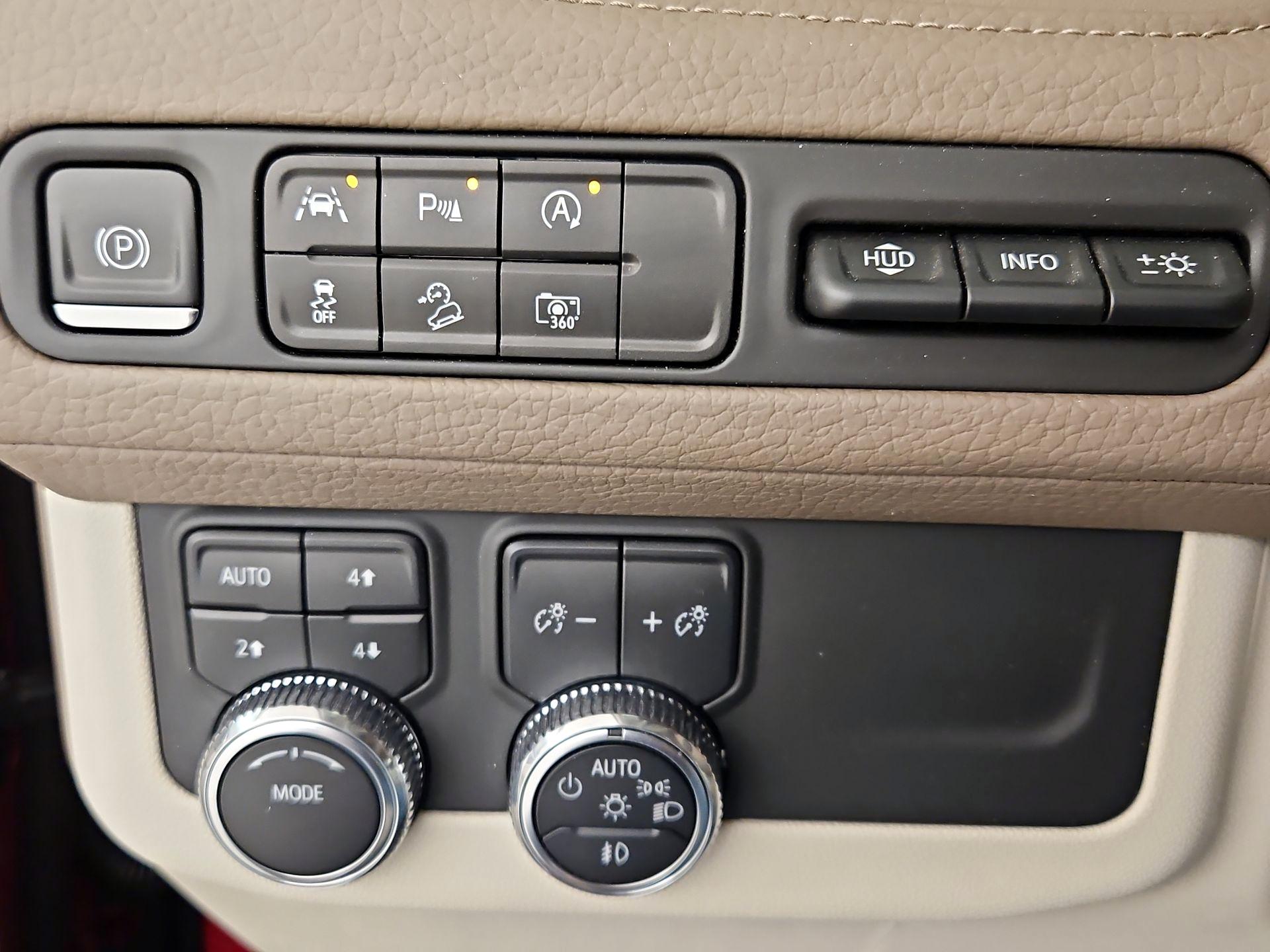 Thumbnail: 2023 GMC Yukon - 13