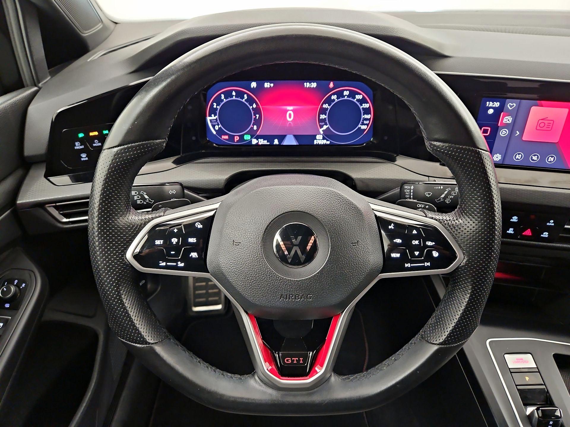 Thumbnail: 2022 Volkswagen Golf - 10