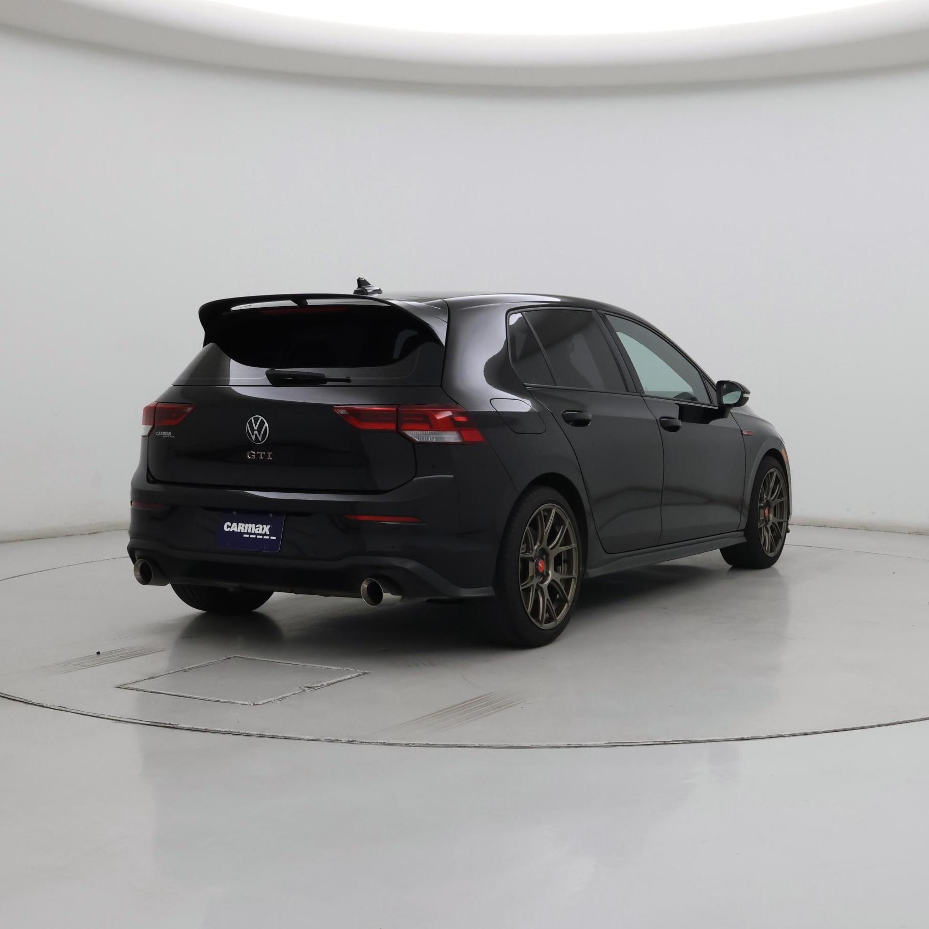 Thumbnail: 2022 Volkswagen Golf - 8