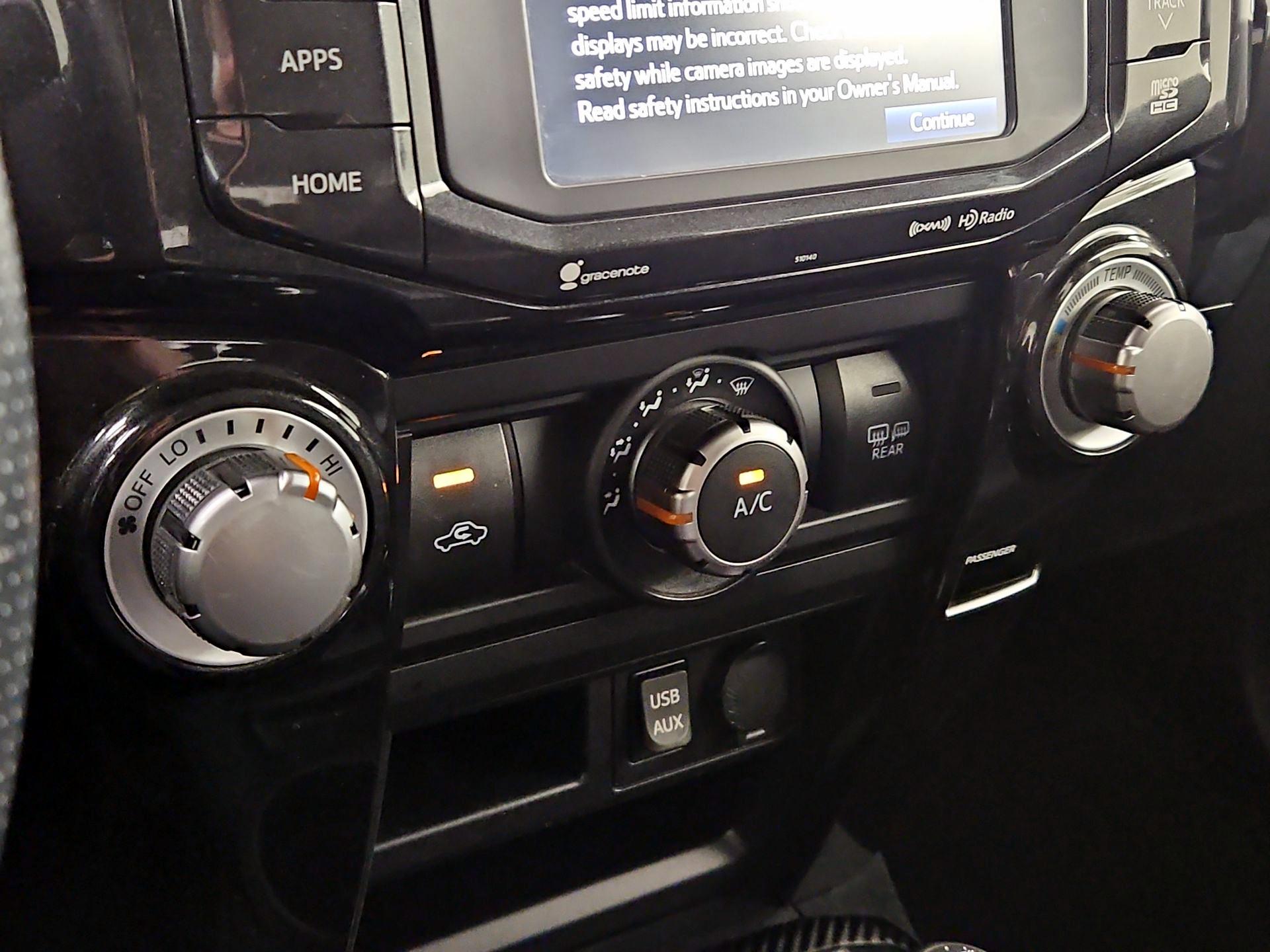 Thumbnail: 2018 Toyota 4Runner - 17