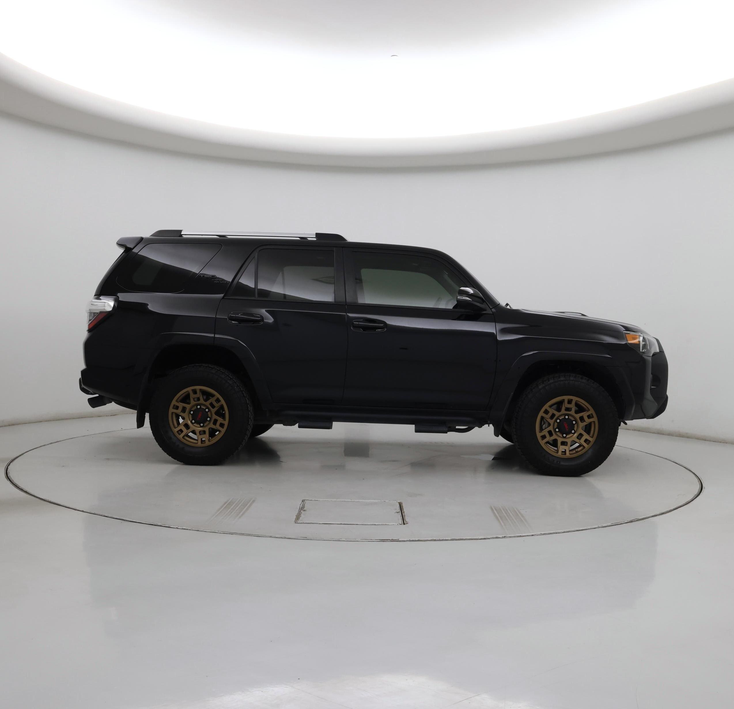 Thumbnail: 2018 Toyota 4Runner - 7