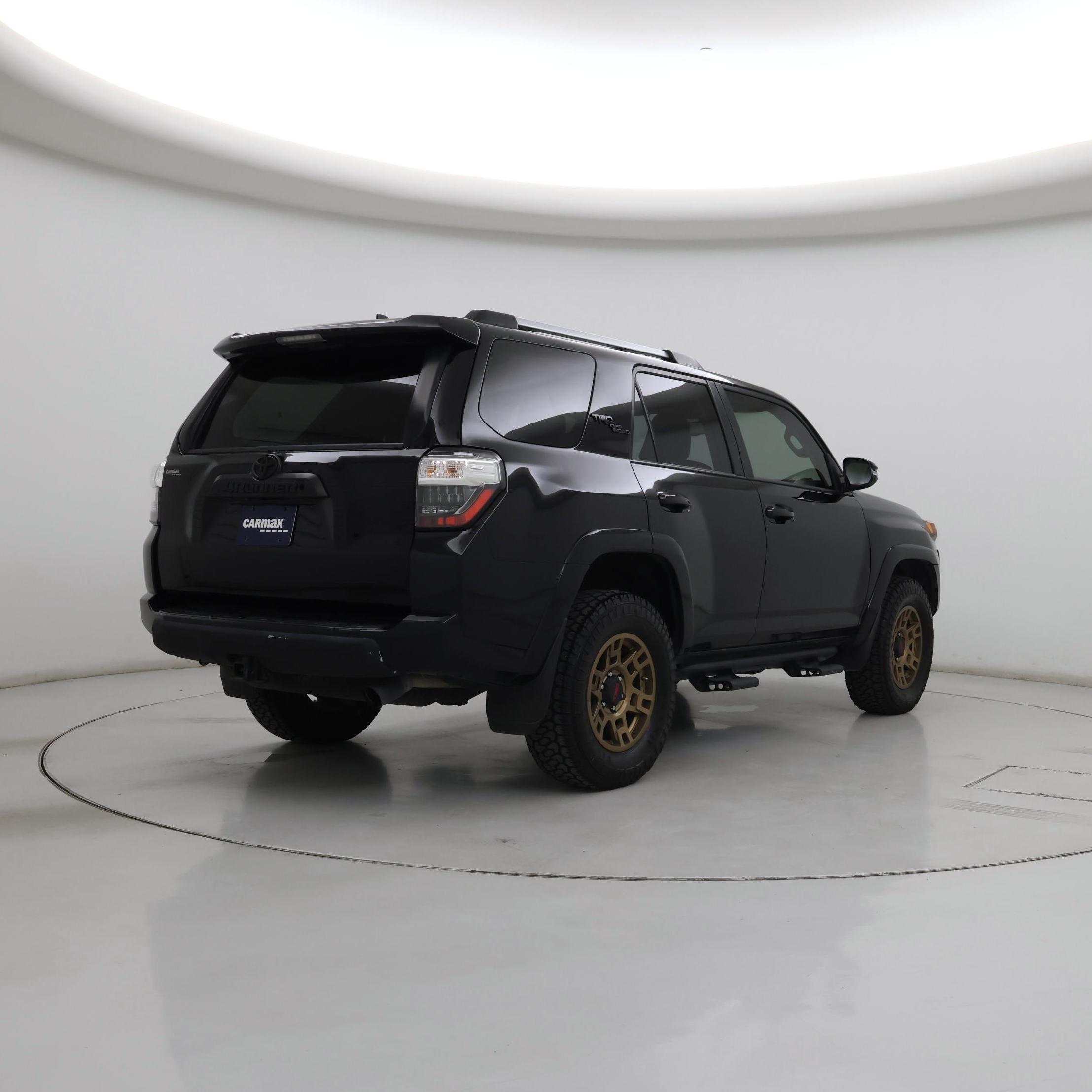Thumbnail: 2018 Toyota 4Runner - 8