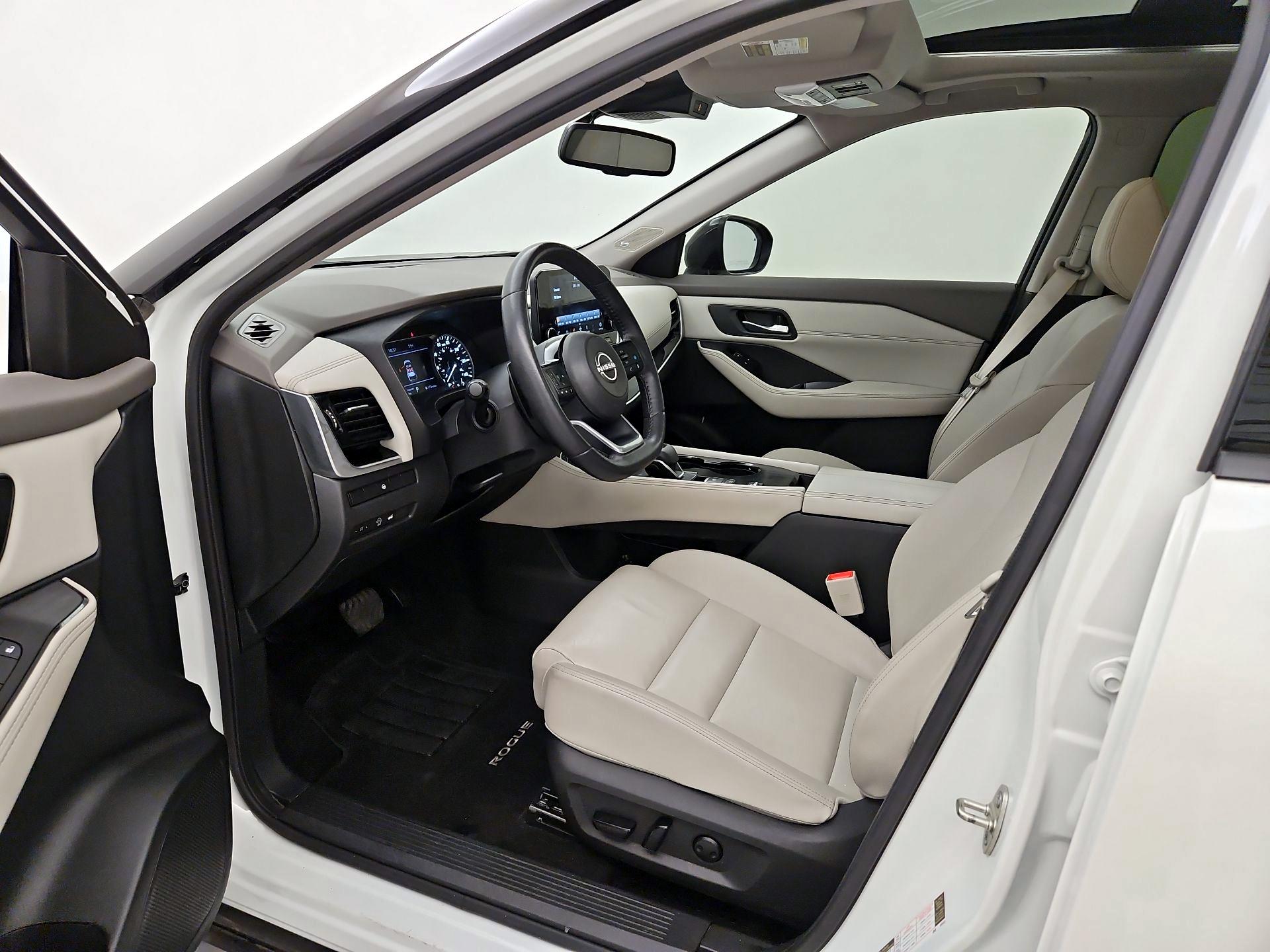 Thumbnail: 2023 Nissan Rogue - 11