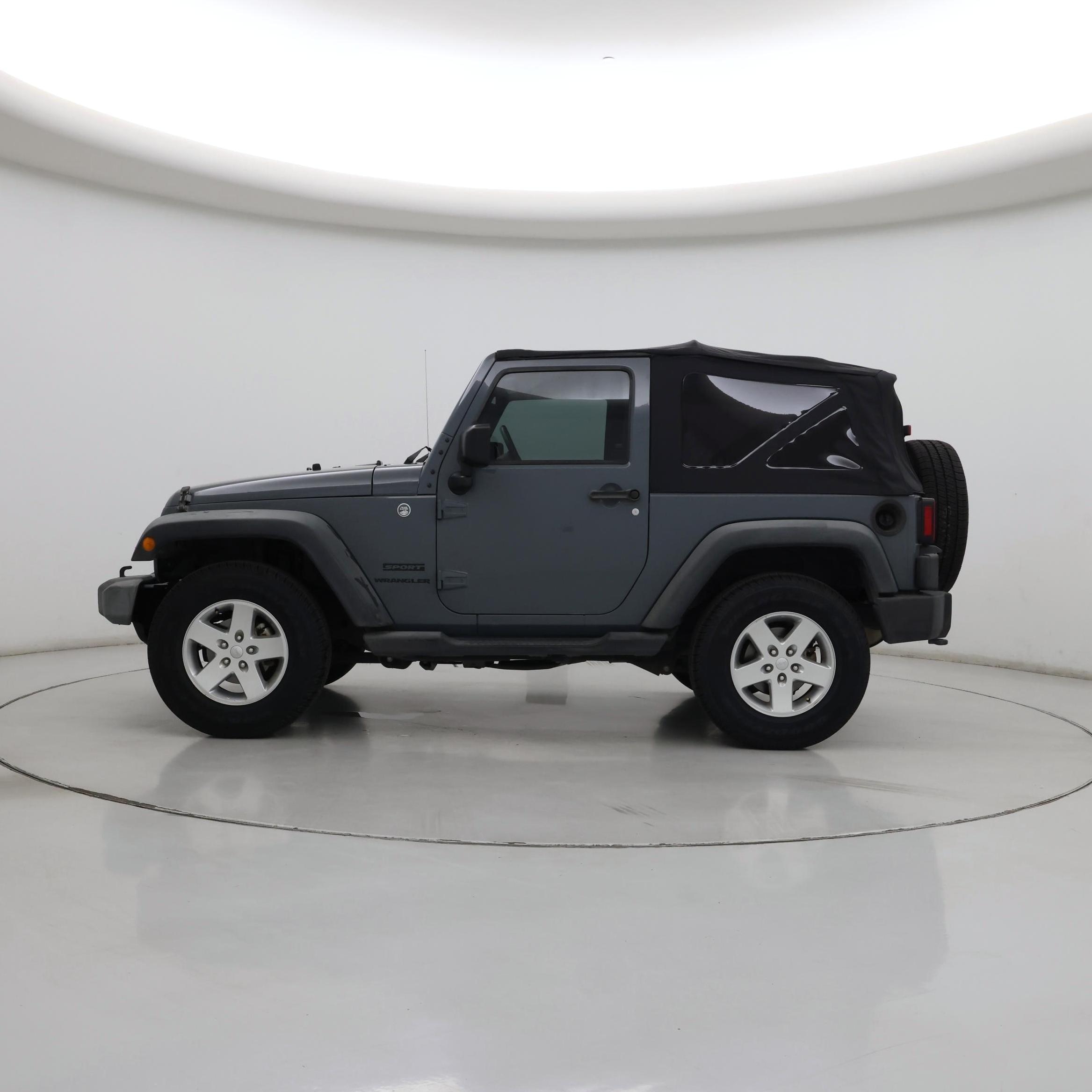 Thumbnail: 2014 Jeep Wrangler - 3