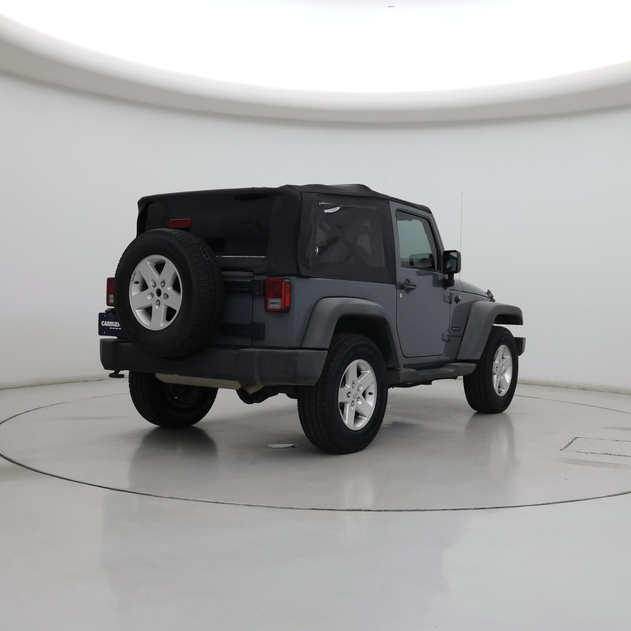 Thumbnail: 2014 Jeep Wrangler - 8