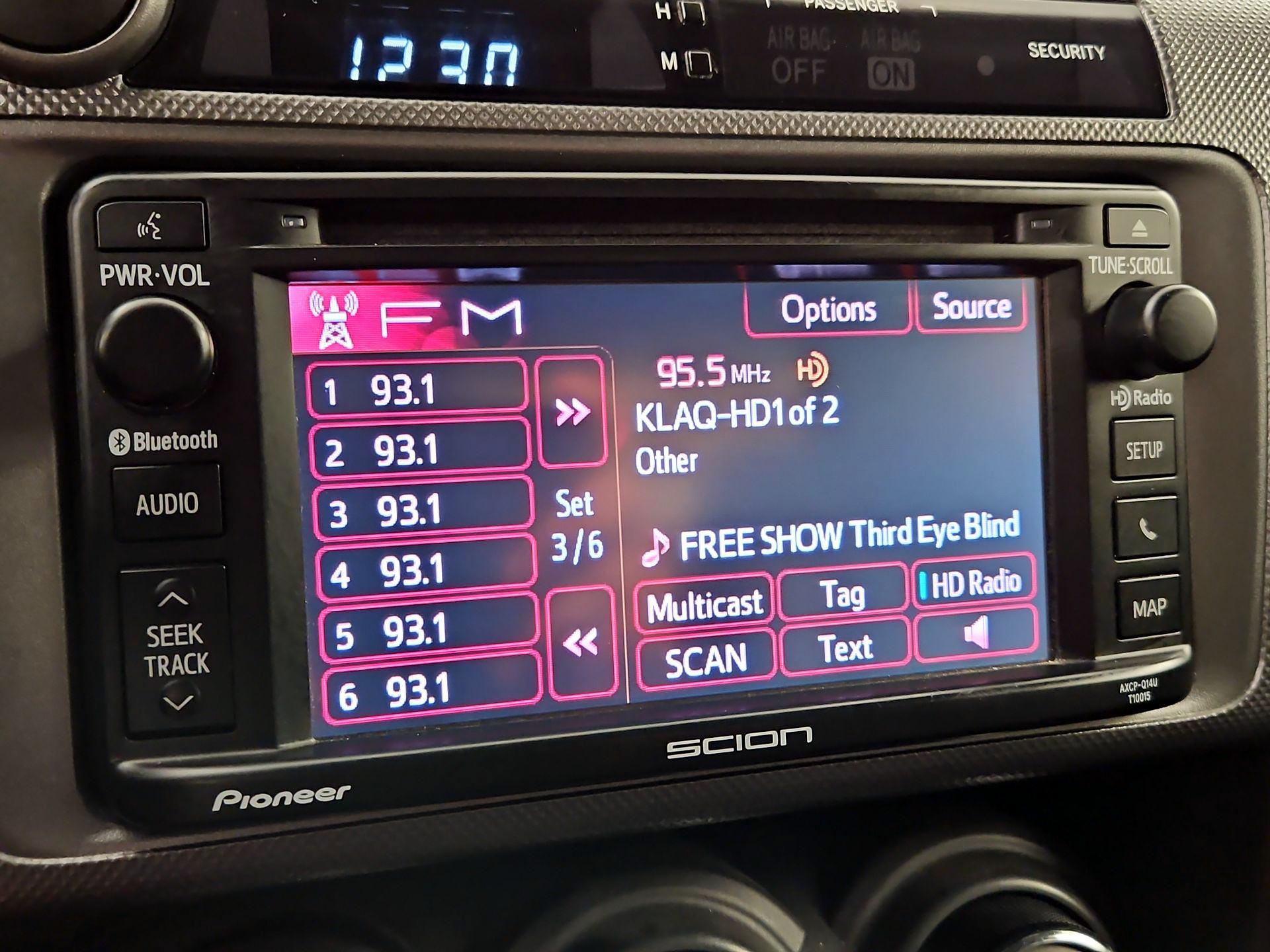 Thumbnail: 2014 Scion tC - 14