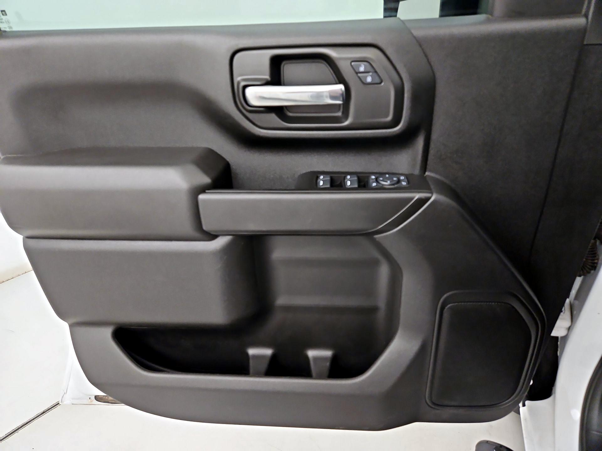 Thumbnail: 2025 Chevrolet Silverado 2500 - 12
