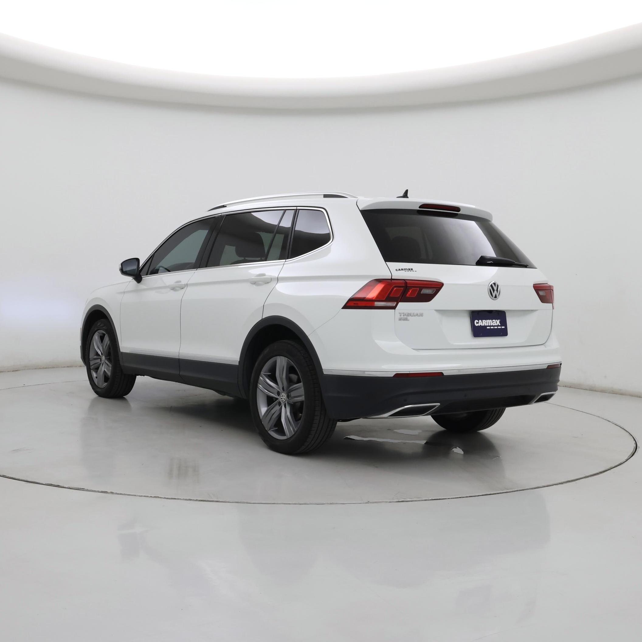 Thumbnail: 2020 Volkswagen Tiguan - 2