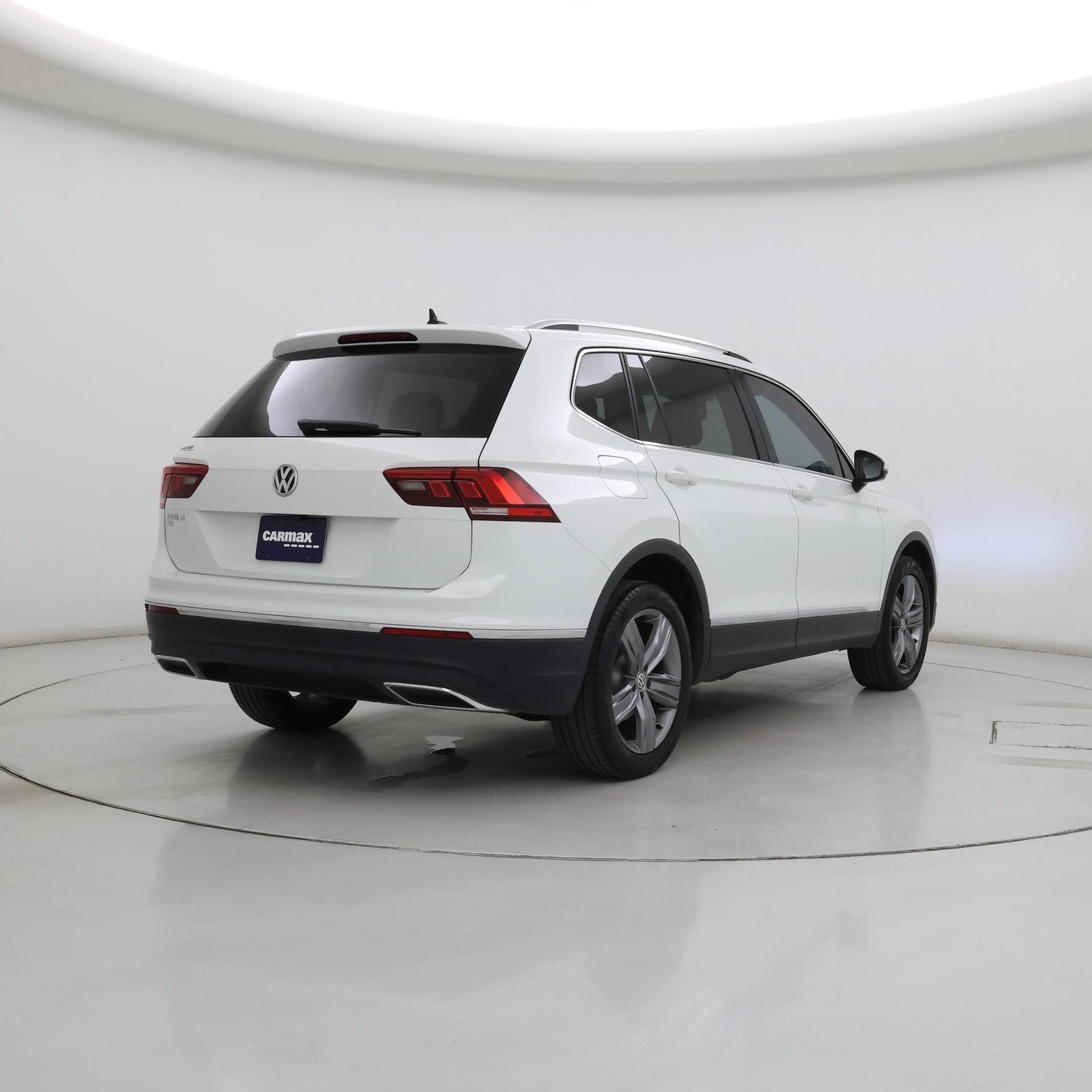 Thumbnail: 2020 Volkswagen Tiguan - 8