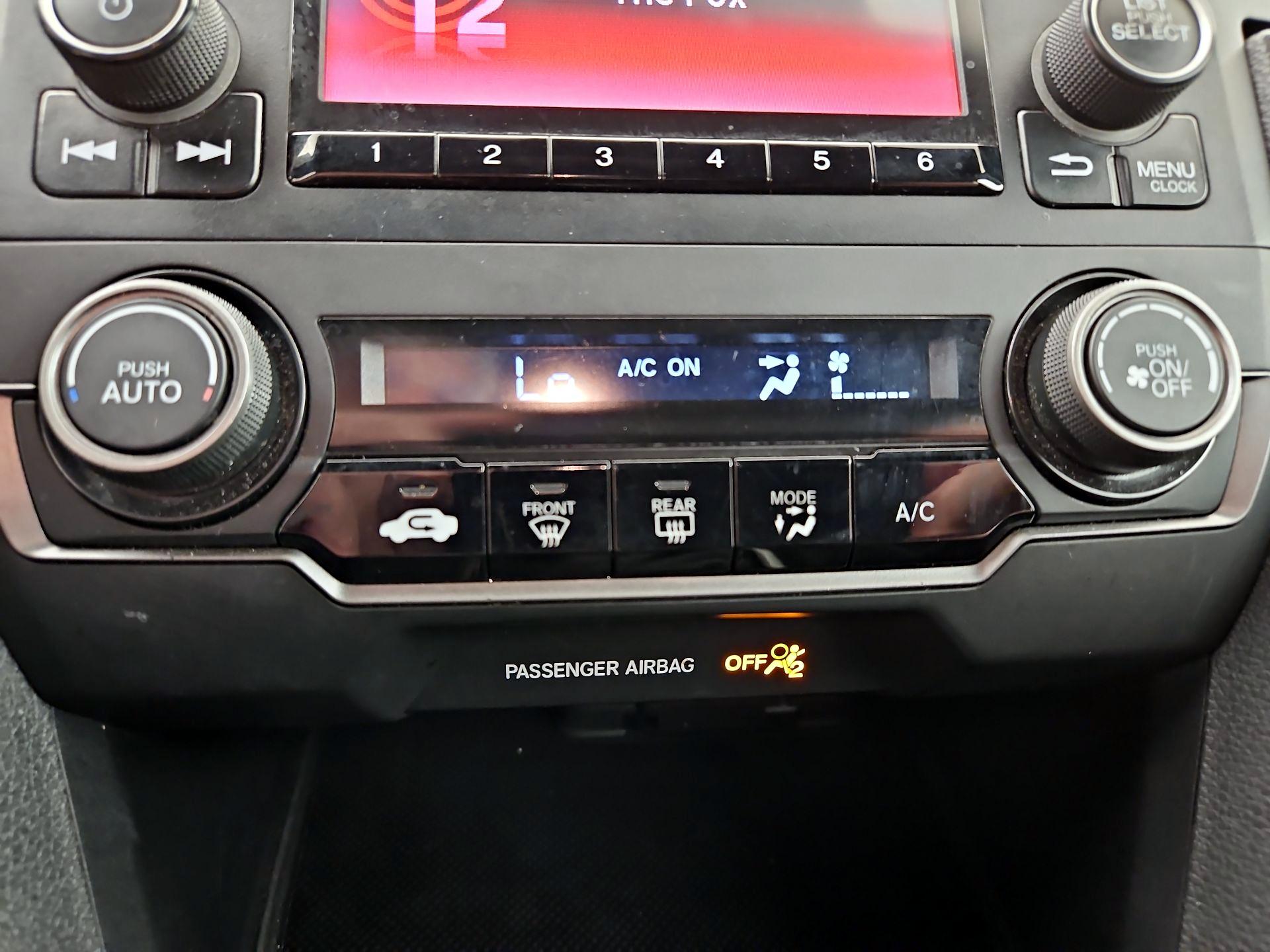 Thumbnail: 2017 Honda Civic - 16