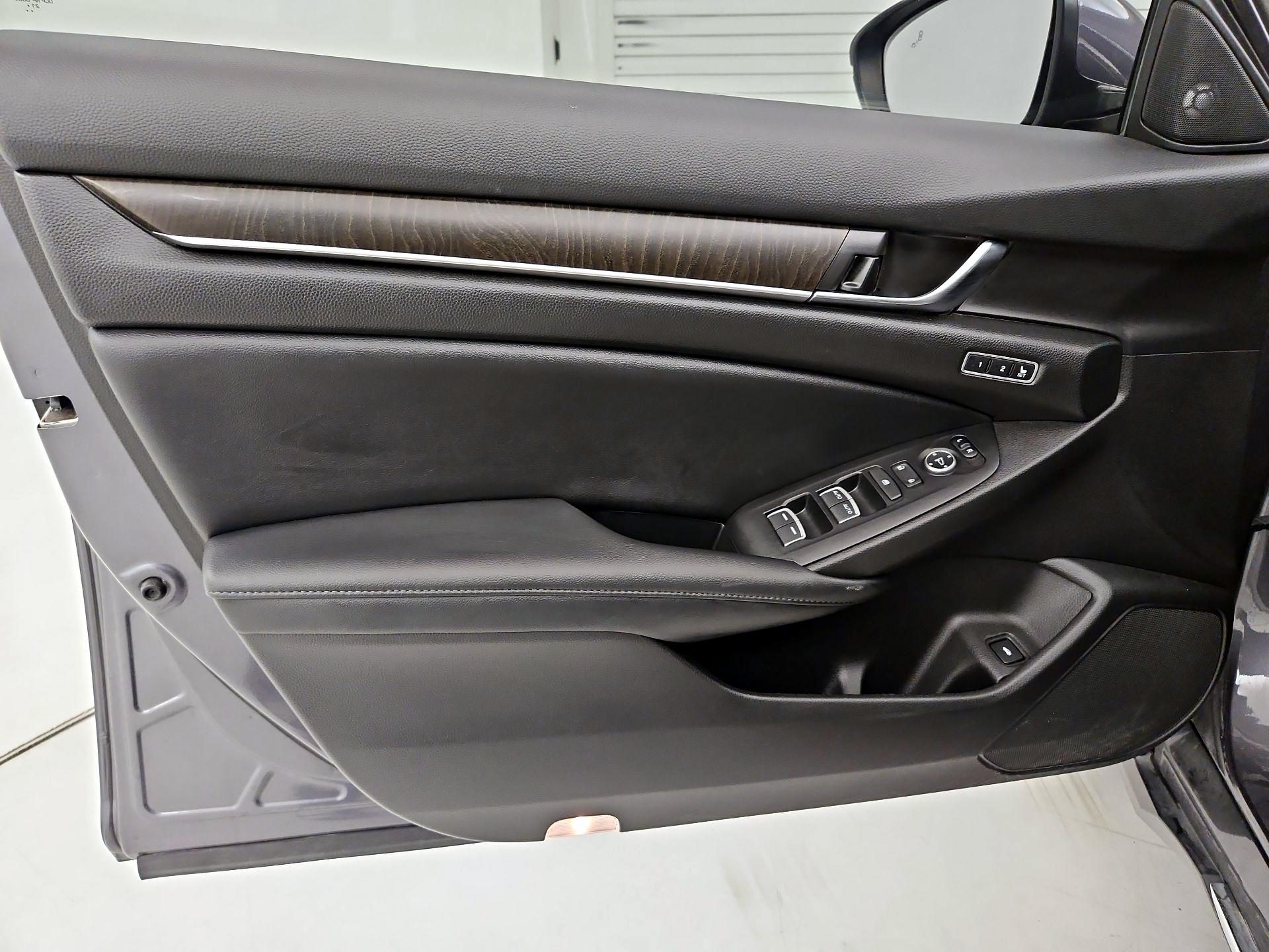 Thumbnail: 2022 Honda Accord - 12