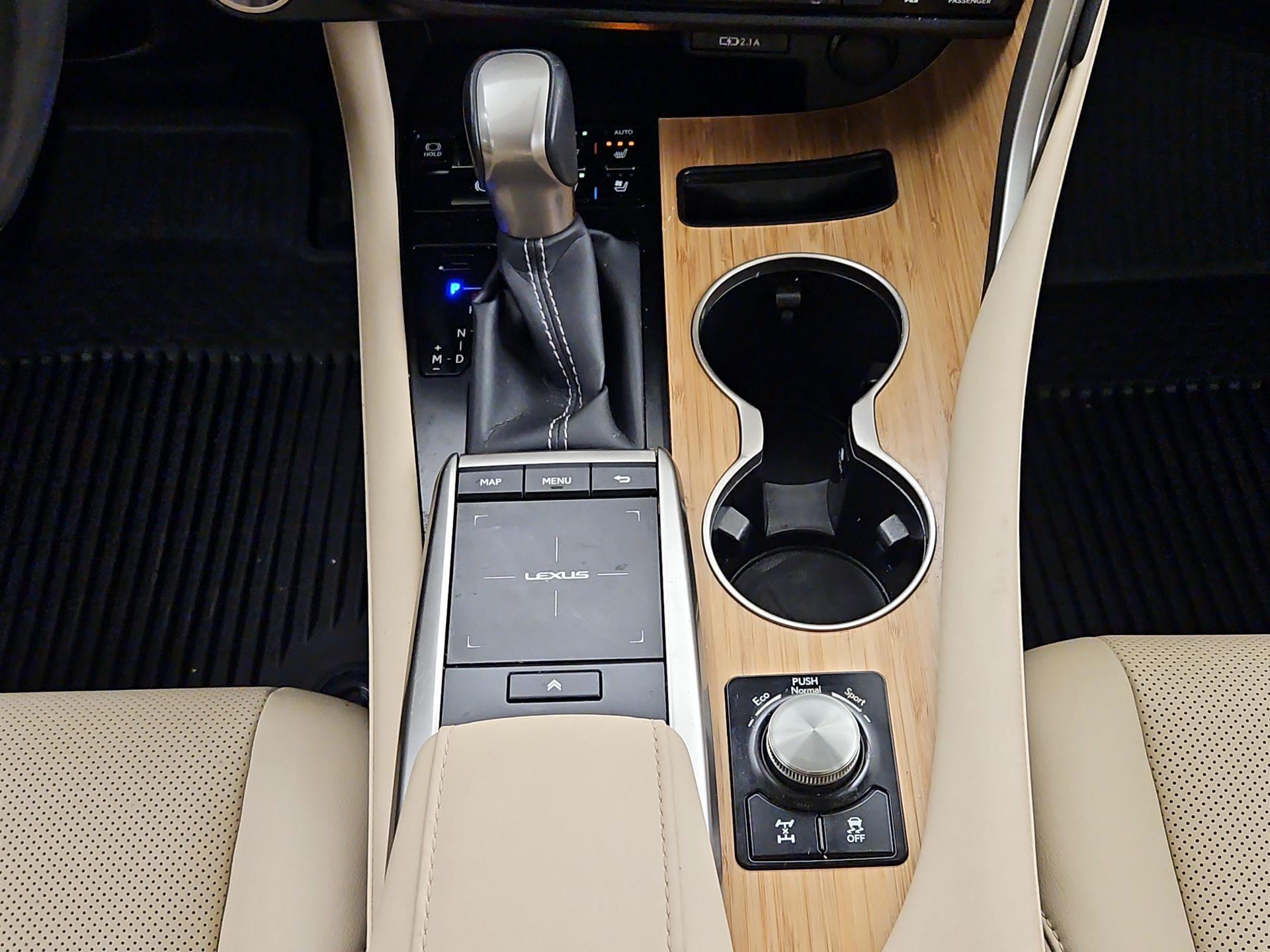 Thumbnail: 2022 Lexus RX - 18