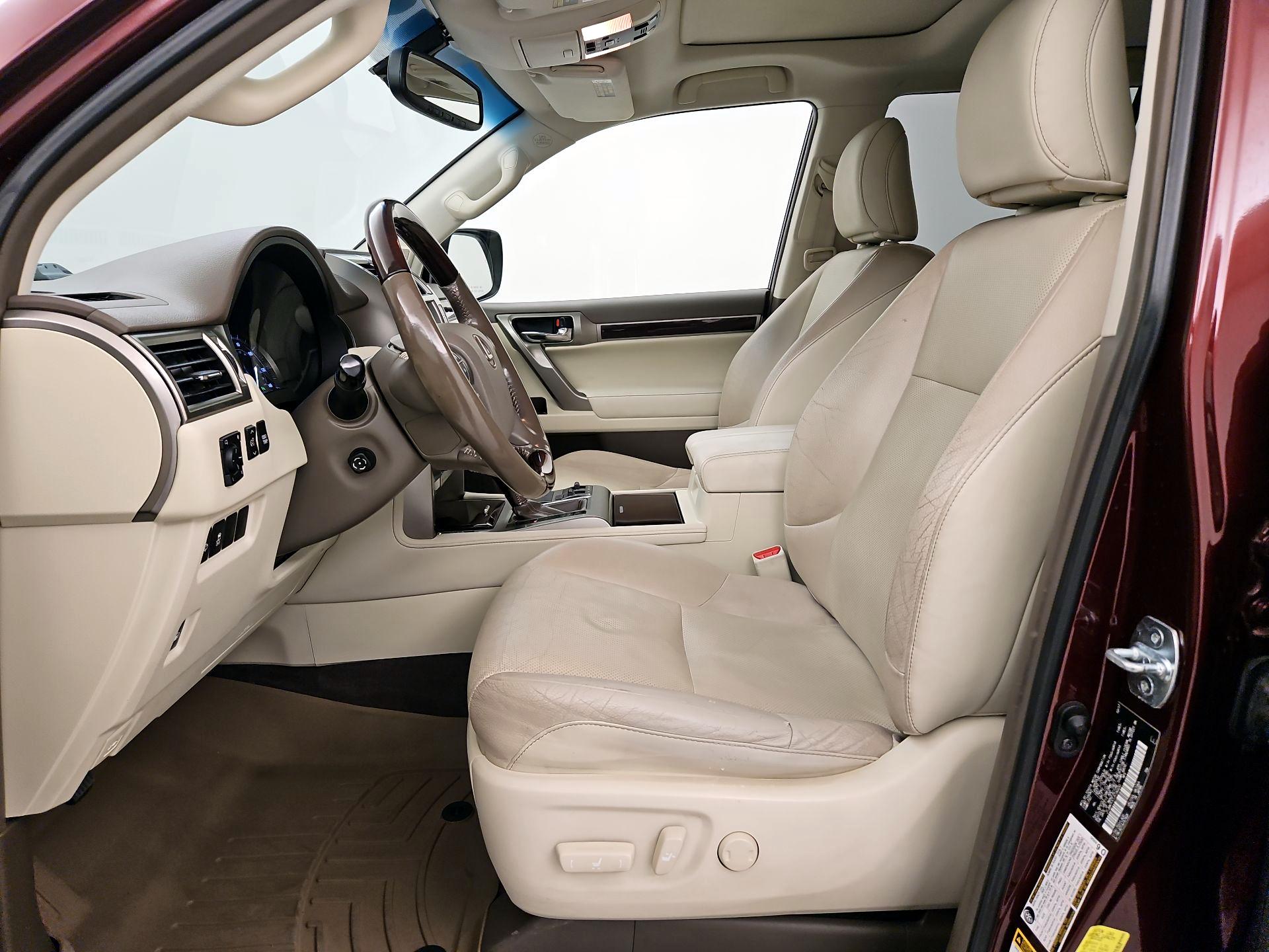 Thumbnail: 2018 Lexus GX - 11