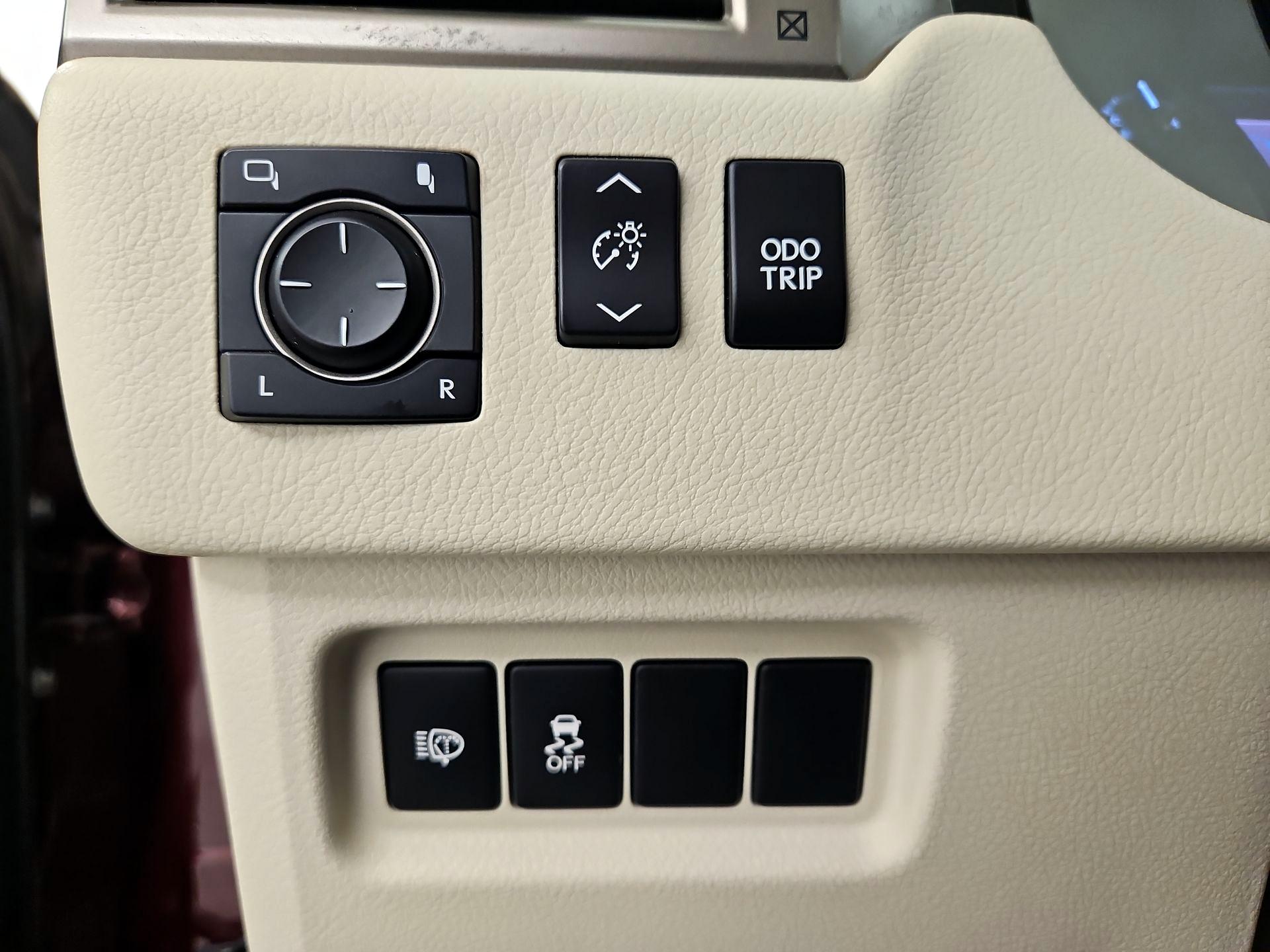 Thumbnail: 2018 Lexus GX - 13