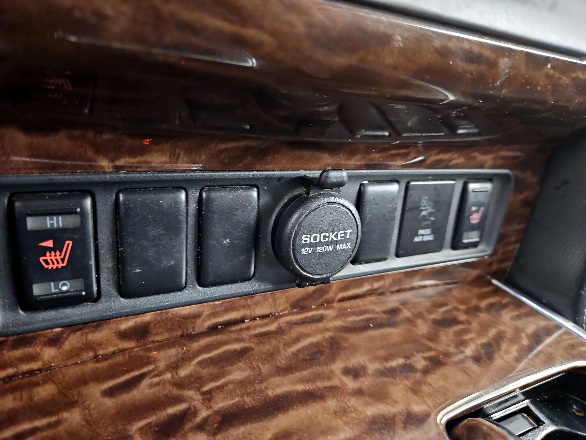 Thumbnail: 2017 Nissan Armada - 19