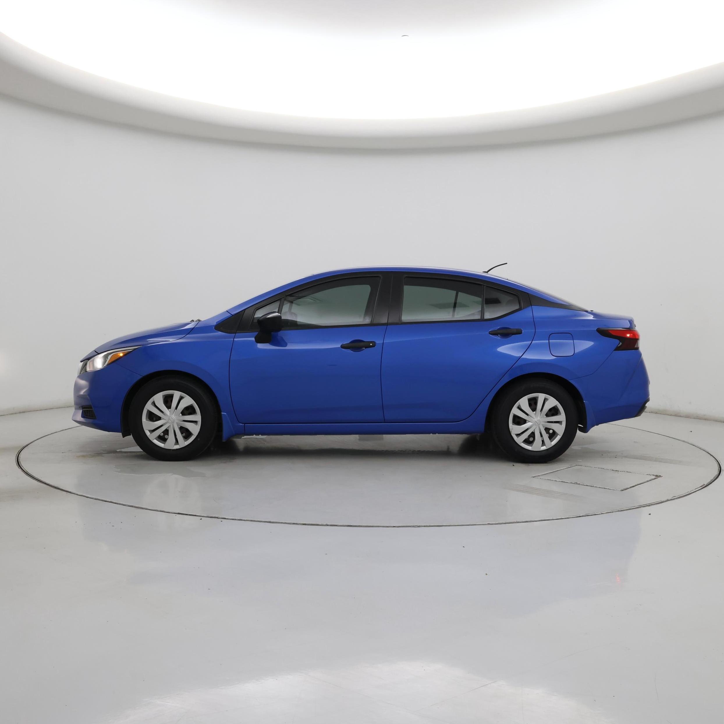 Thumbnail: 2020 Nissan Versa - 3