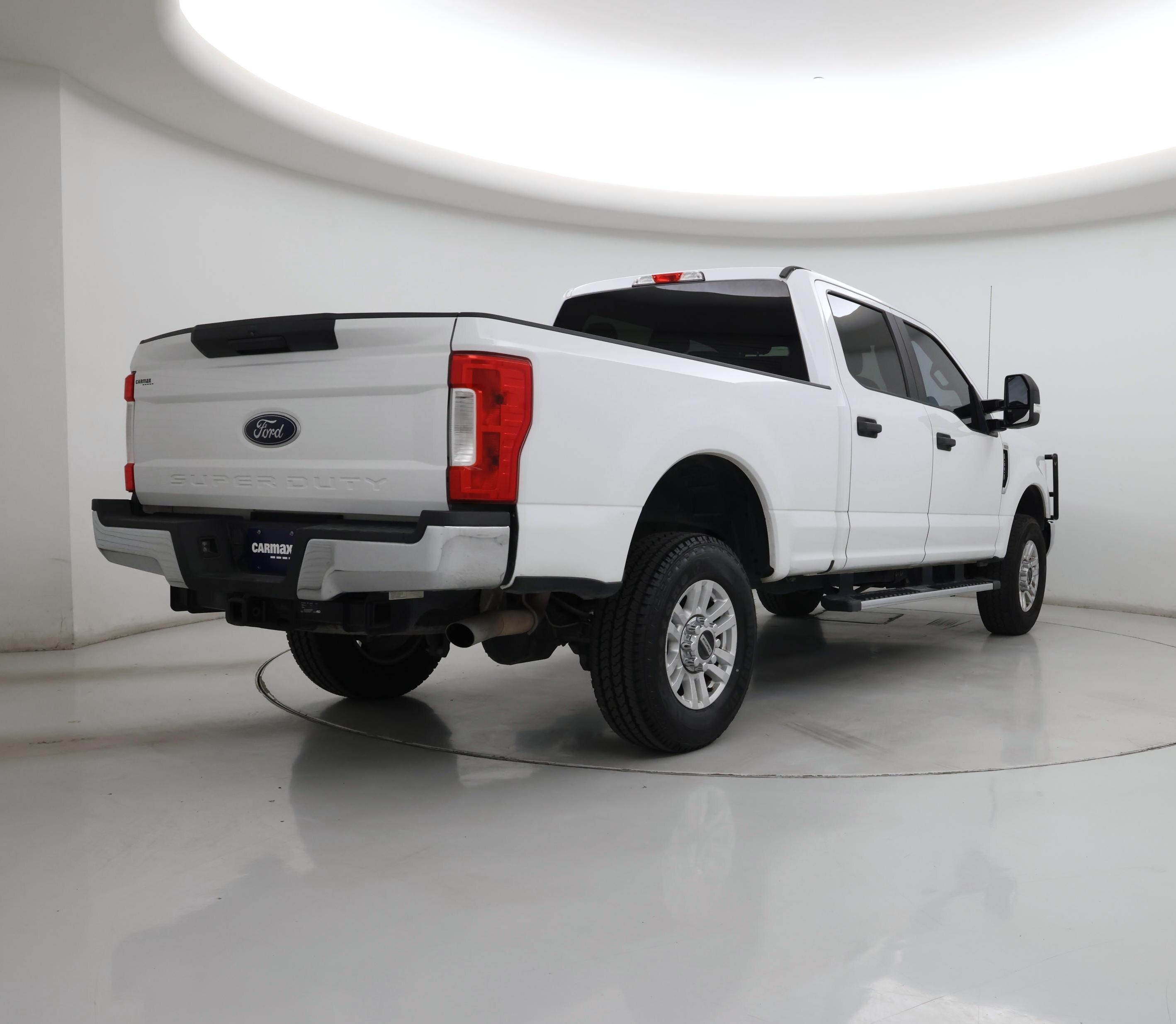 Thumbnail: 2018 Ford F-250 - 8