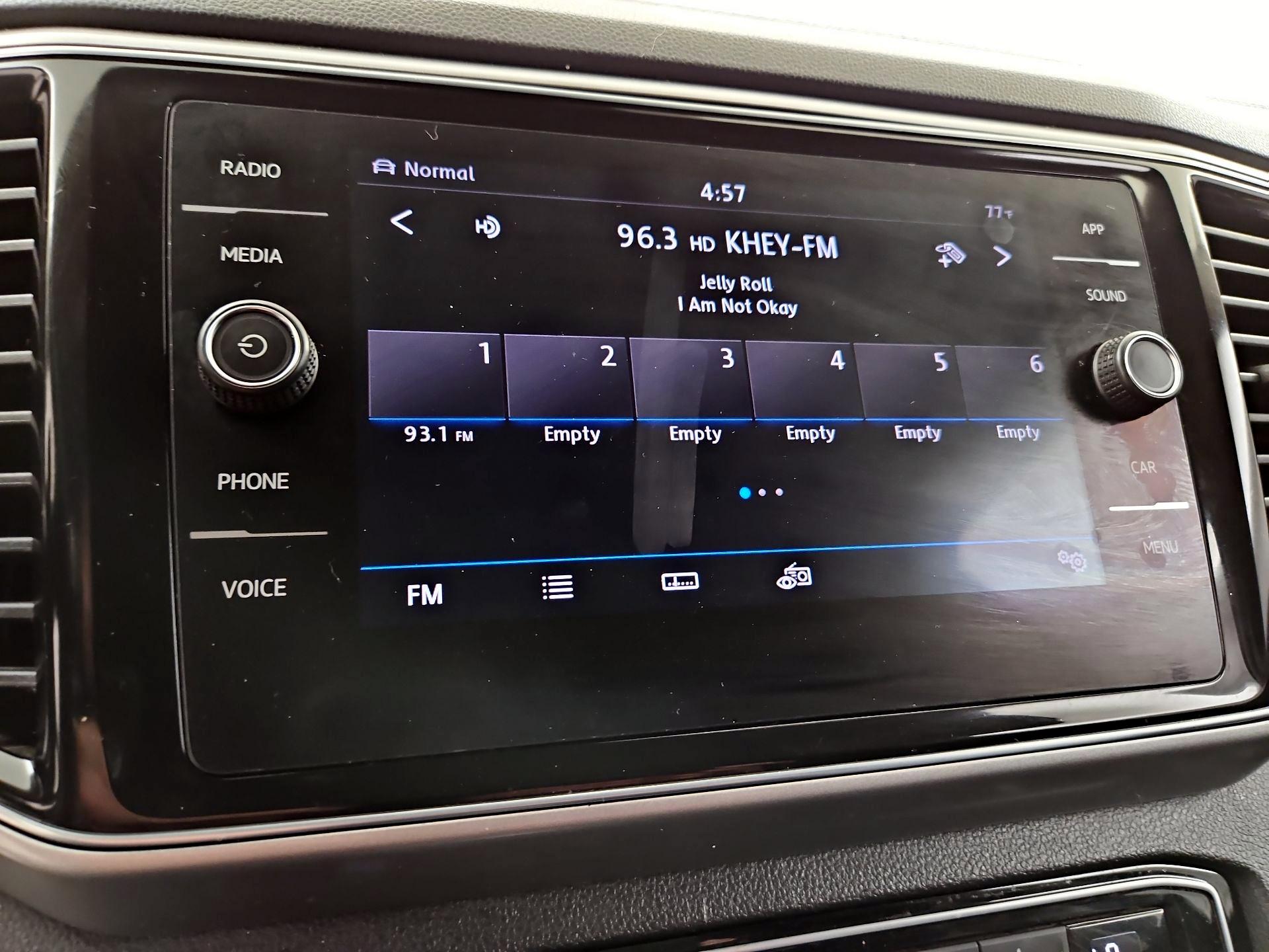Thumbnail: 2018 Volkswagen Atlas - 15
