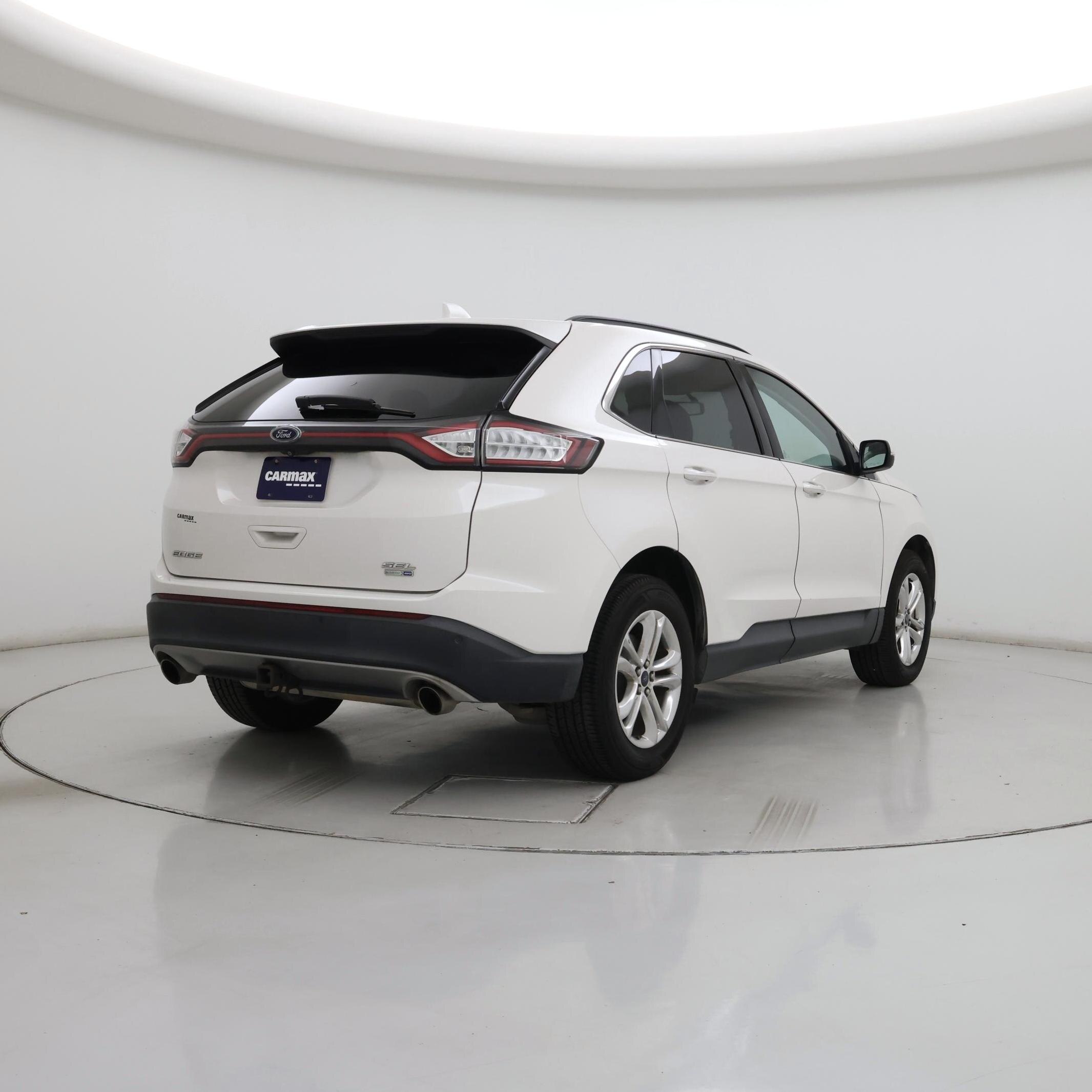 Thumbnail: 2017 Ford Edge - 8