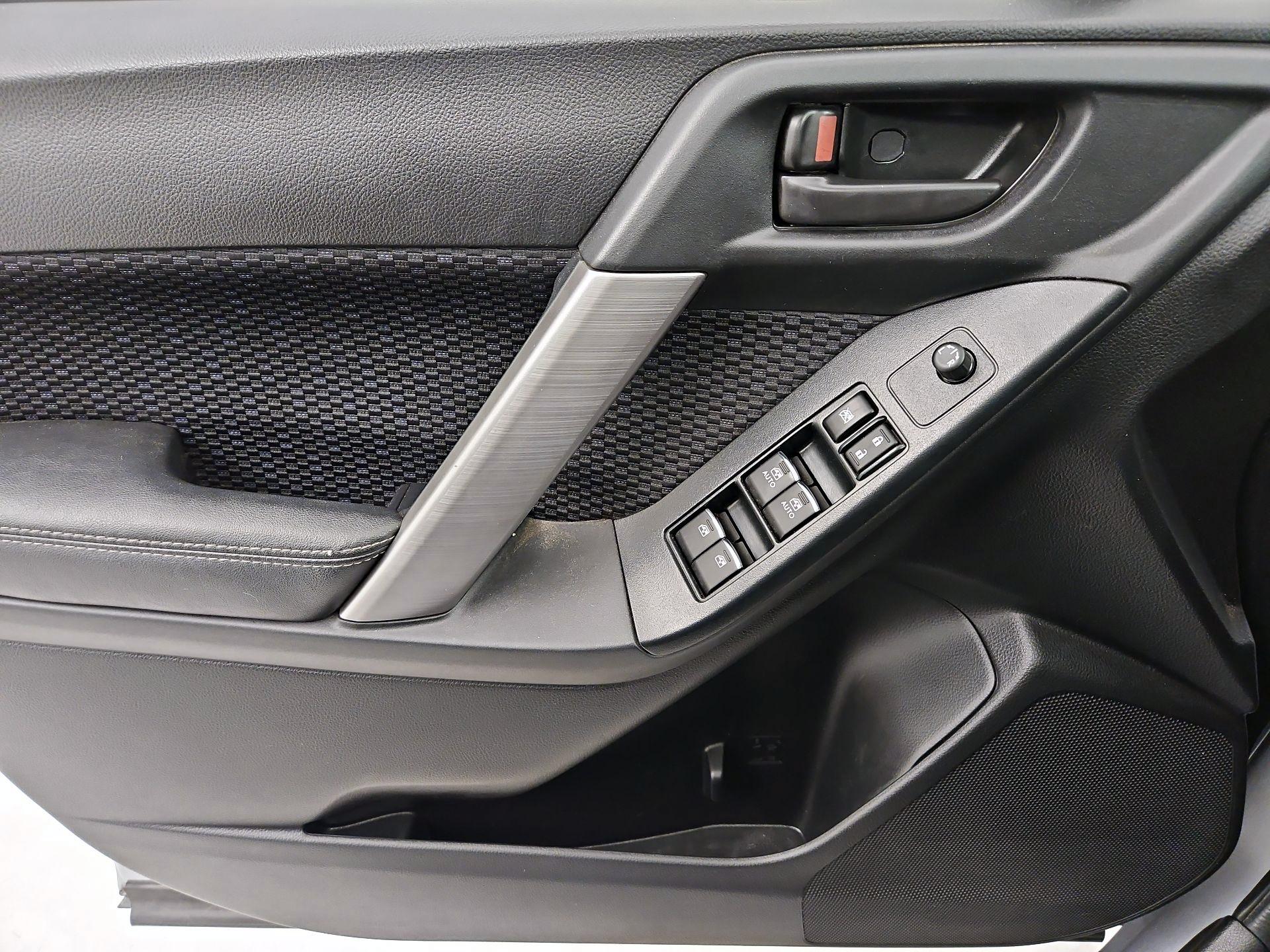 Thumbnail: 2018 Subaru Forester - 12