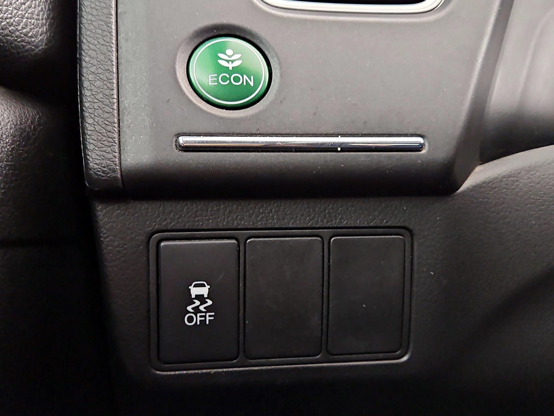 Thumbnail: 2015 Honda Civic - 13