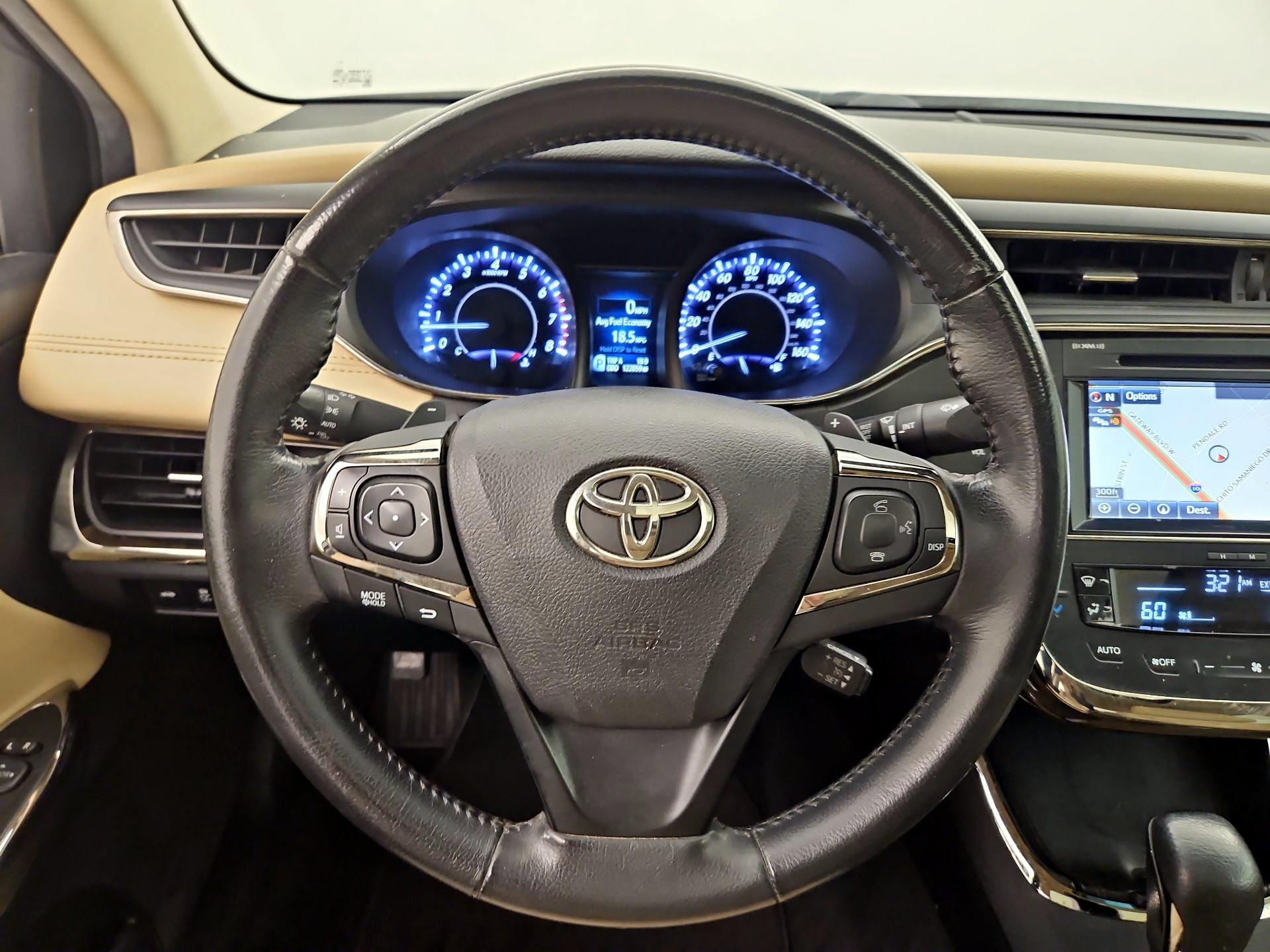 Thumbnail: 2015 Toyota Avalon - 10