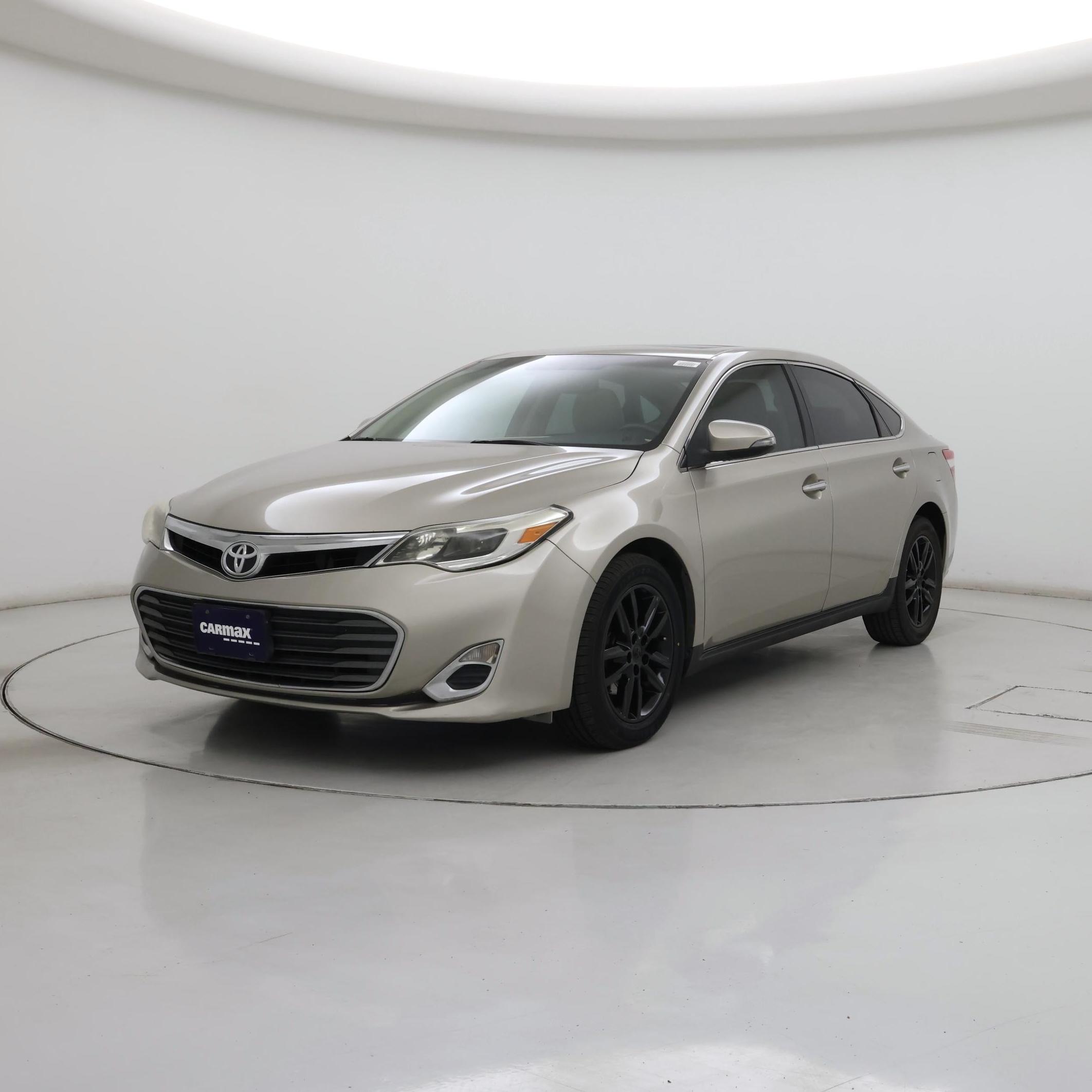 Thumbnail: 2015 Toyota Avalon - 4